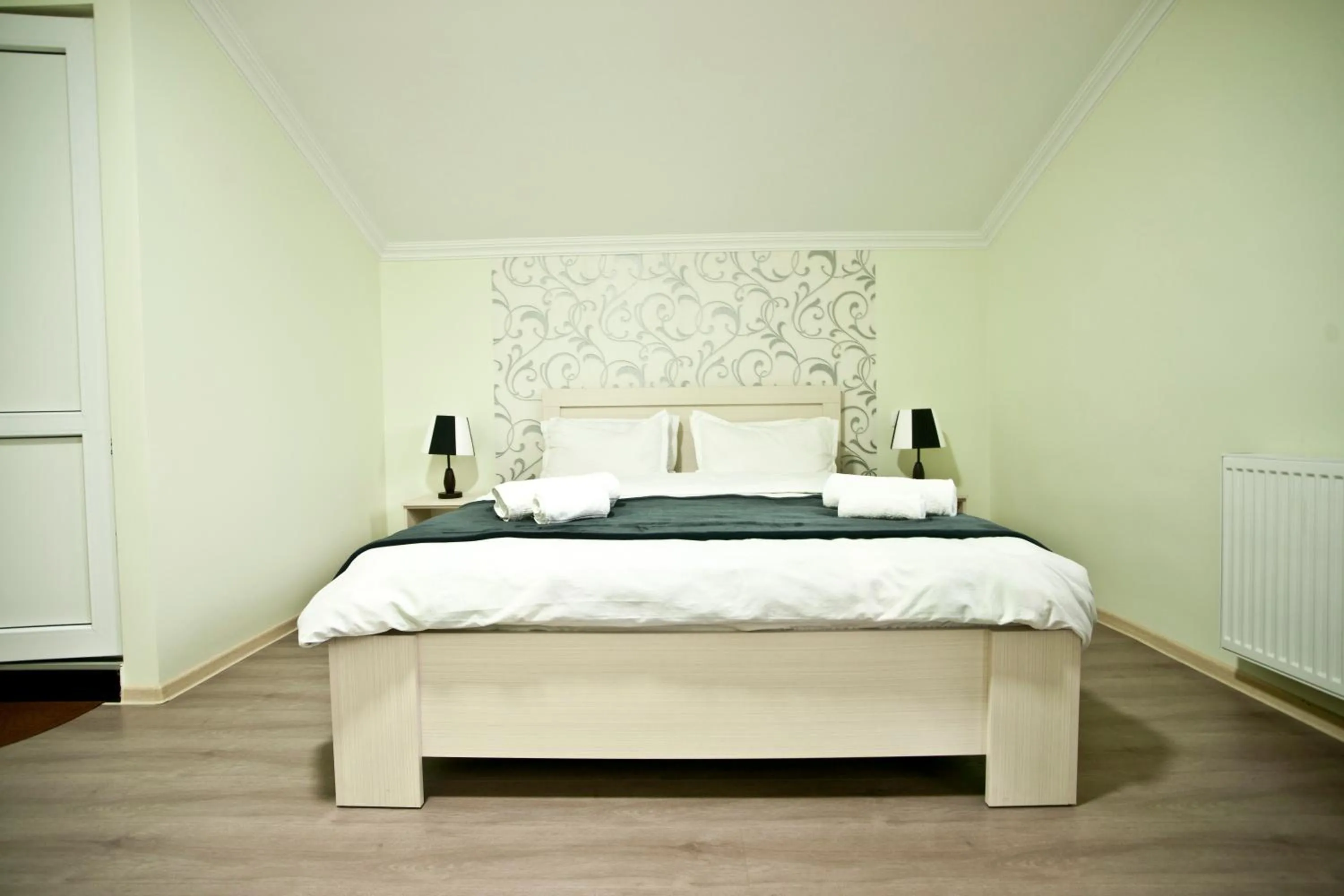 Deluxe Double Room with Balcony in Hotel NOA Kazbegi