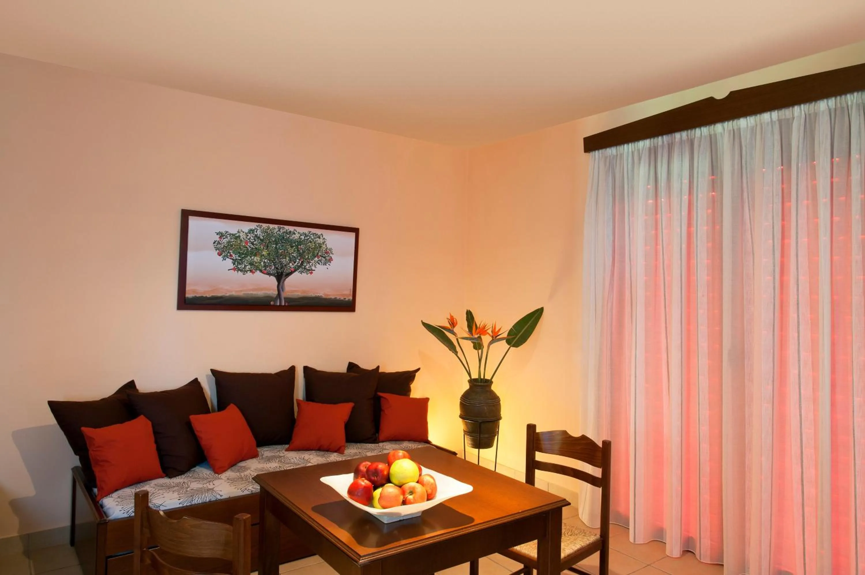 Decorative detail in Makis Inn Resort