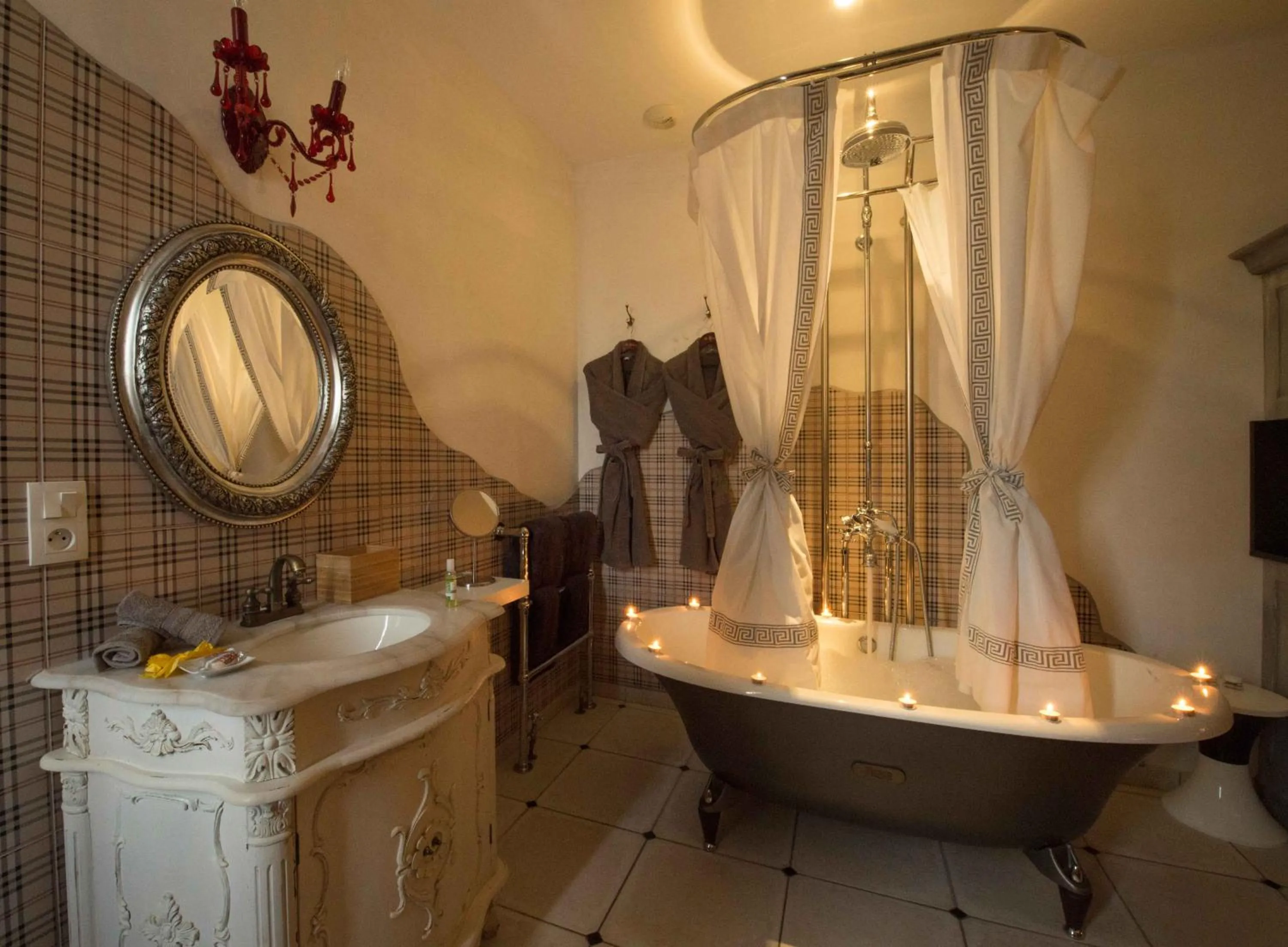 Bathroom in Le Mascaret - Restaurant Hotel Spa - Teritoria