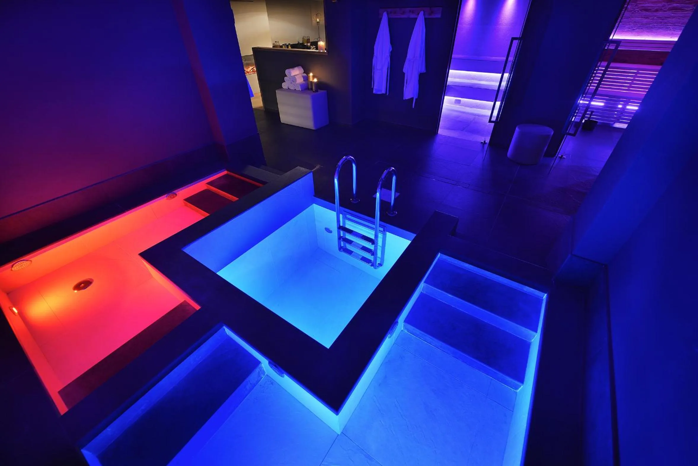 Spa and wellness centre/facilities in Hotel Bucaneve