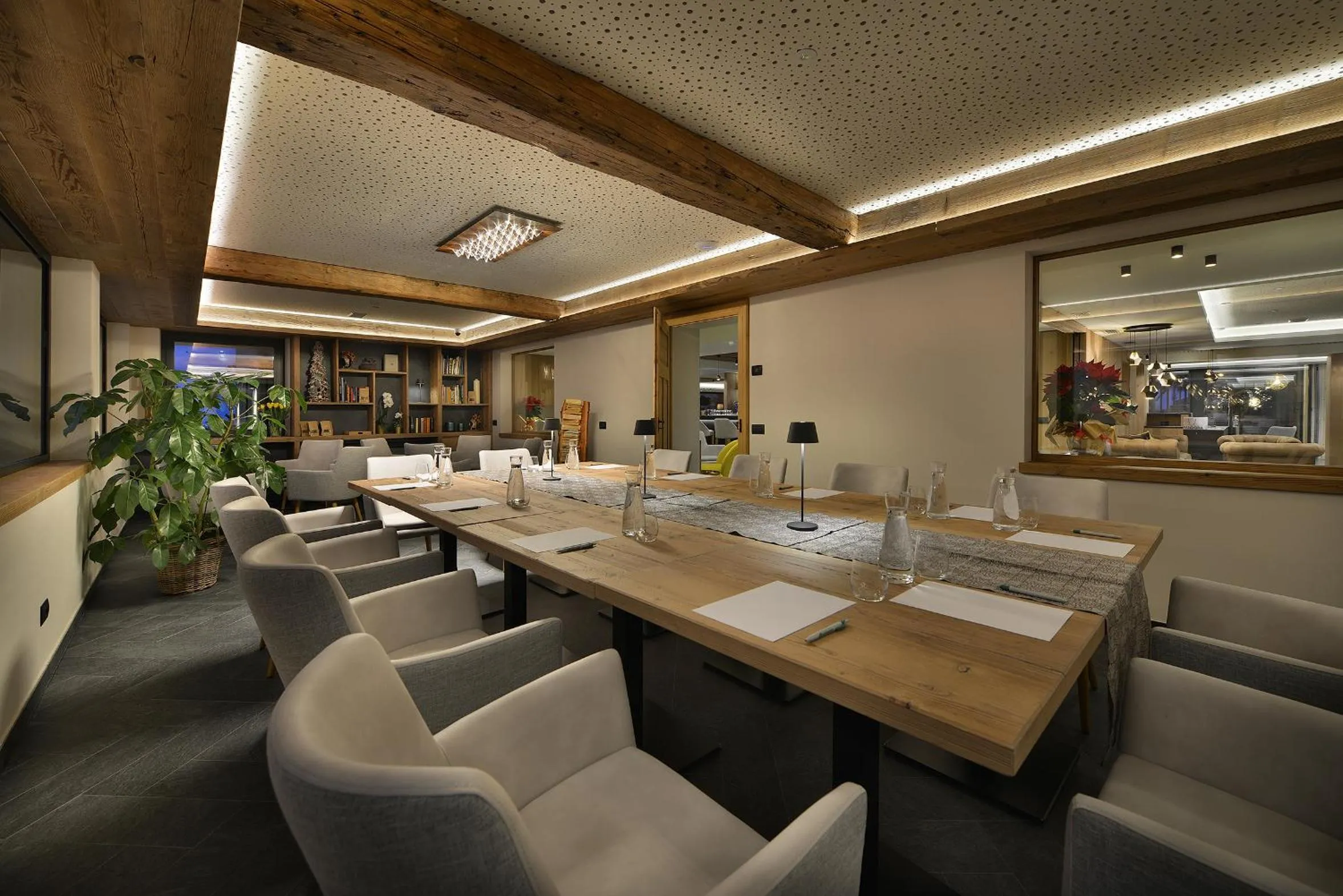 Business facilities in Hotel Bucaneve