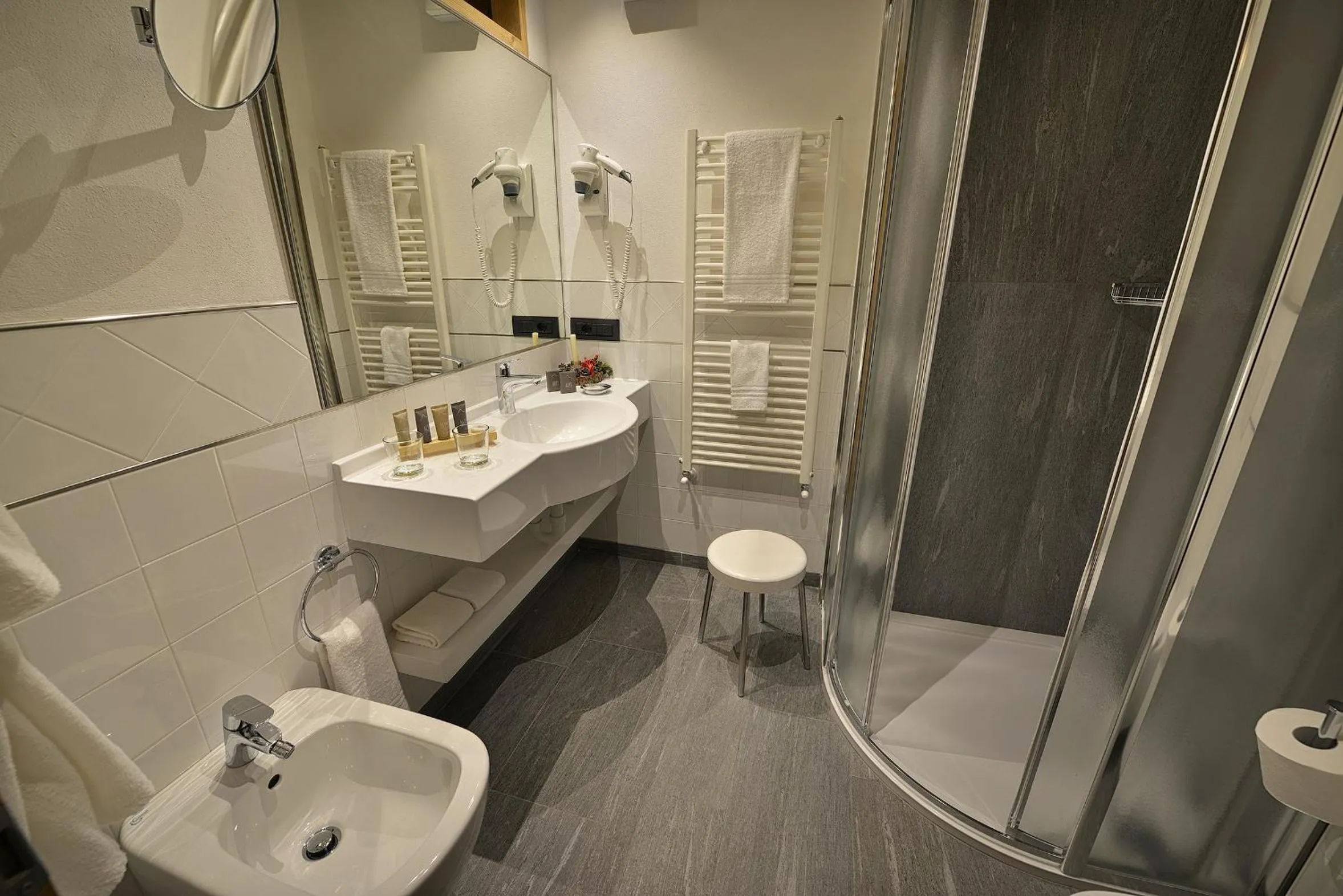 Bathroom in Hotel Bucaneve