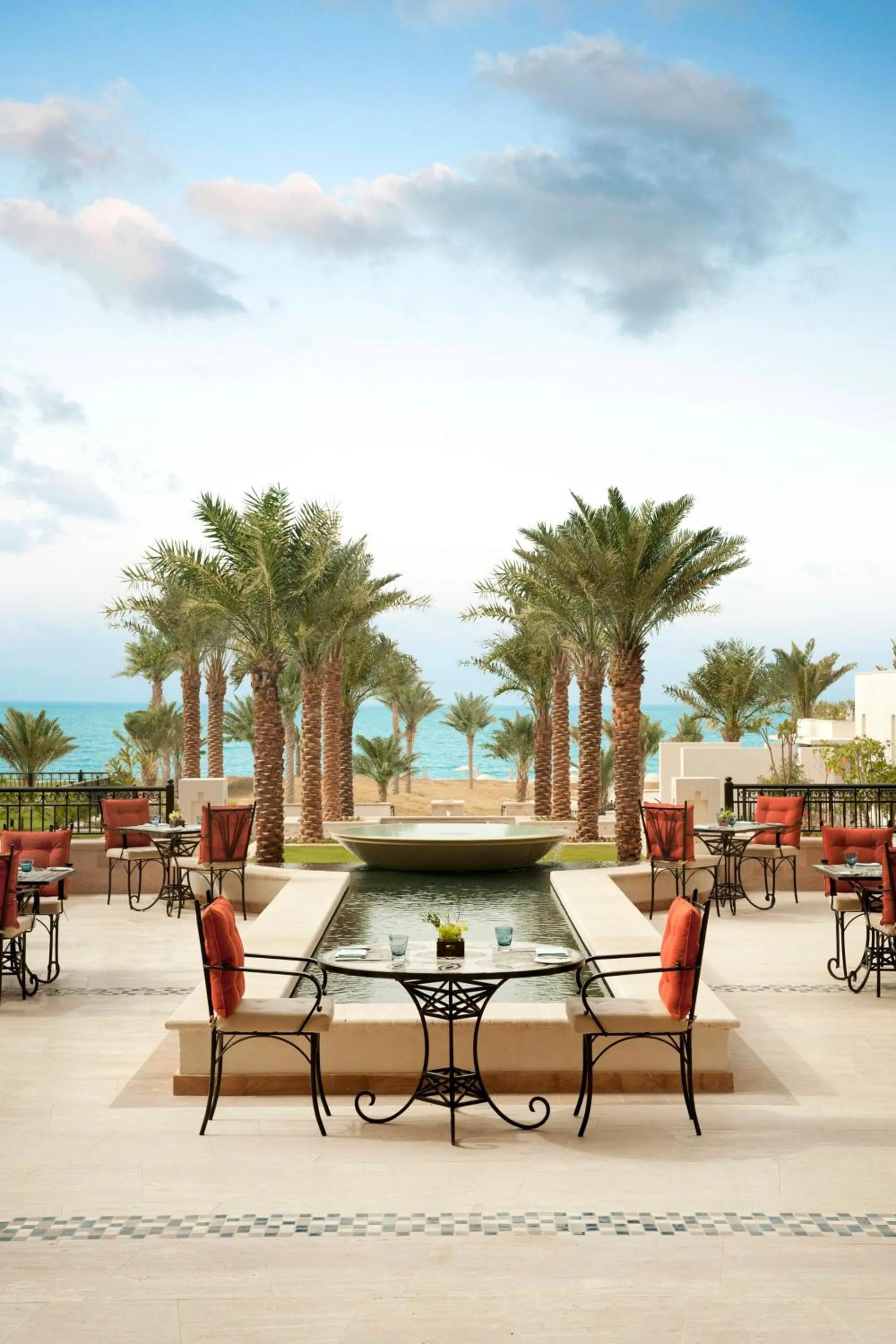 Restaurant/places to eat in The St. Regis Saadiyat Island Resort, Abu Dhabi