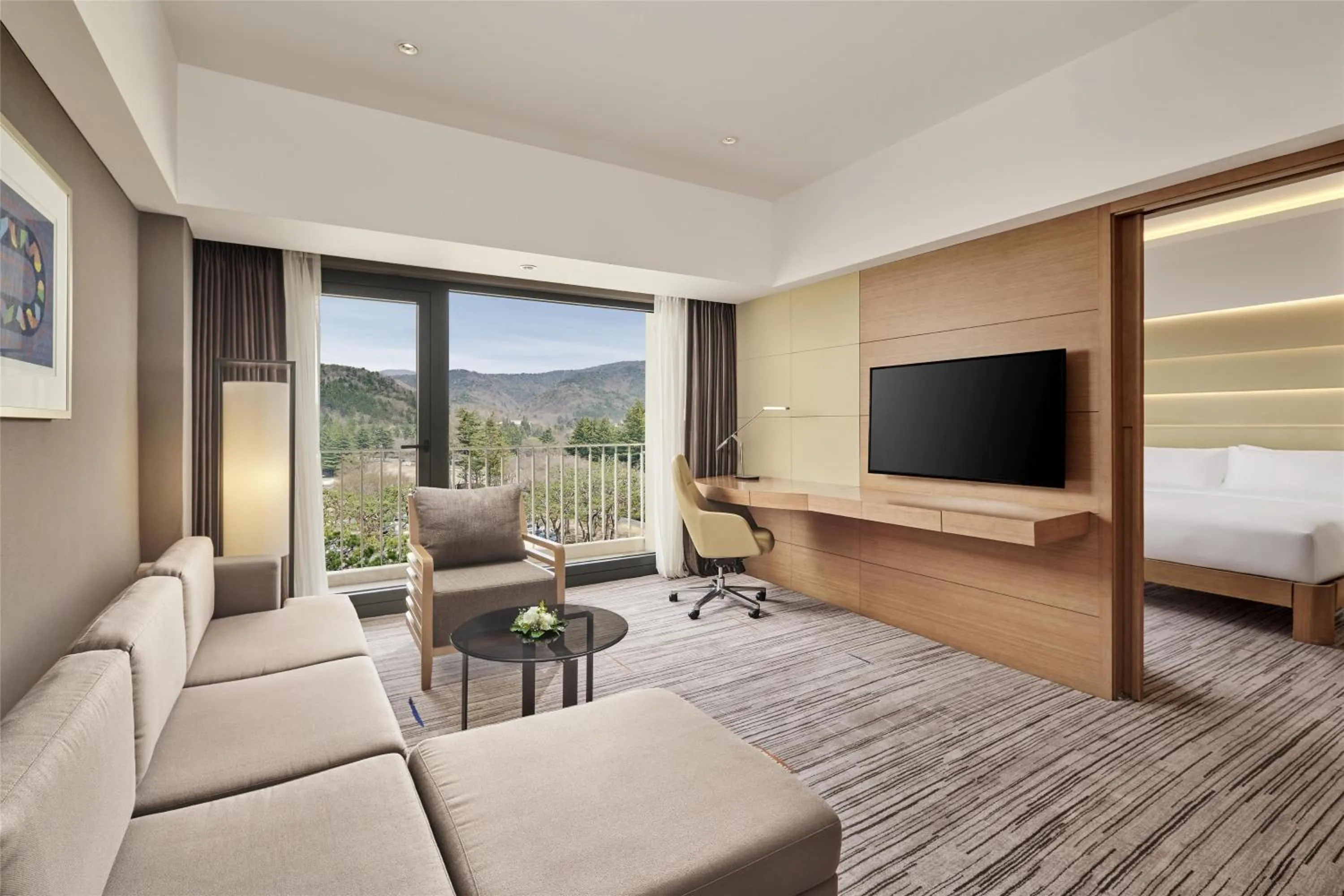Living room, Bed in Hilton Gyeongju