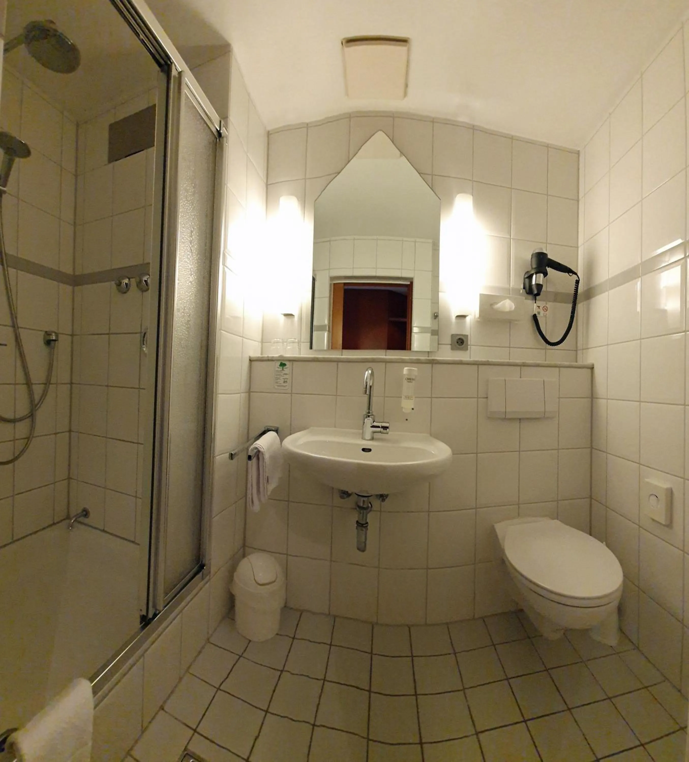 Bathroom in AKZENT Hotel Merfelder Hof
