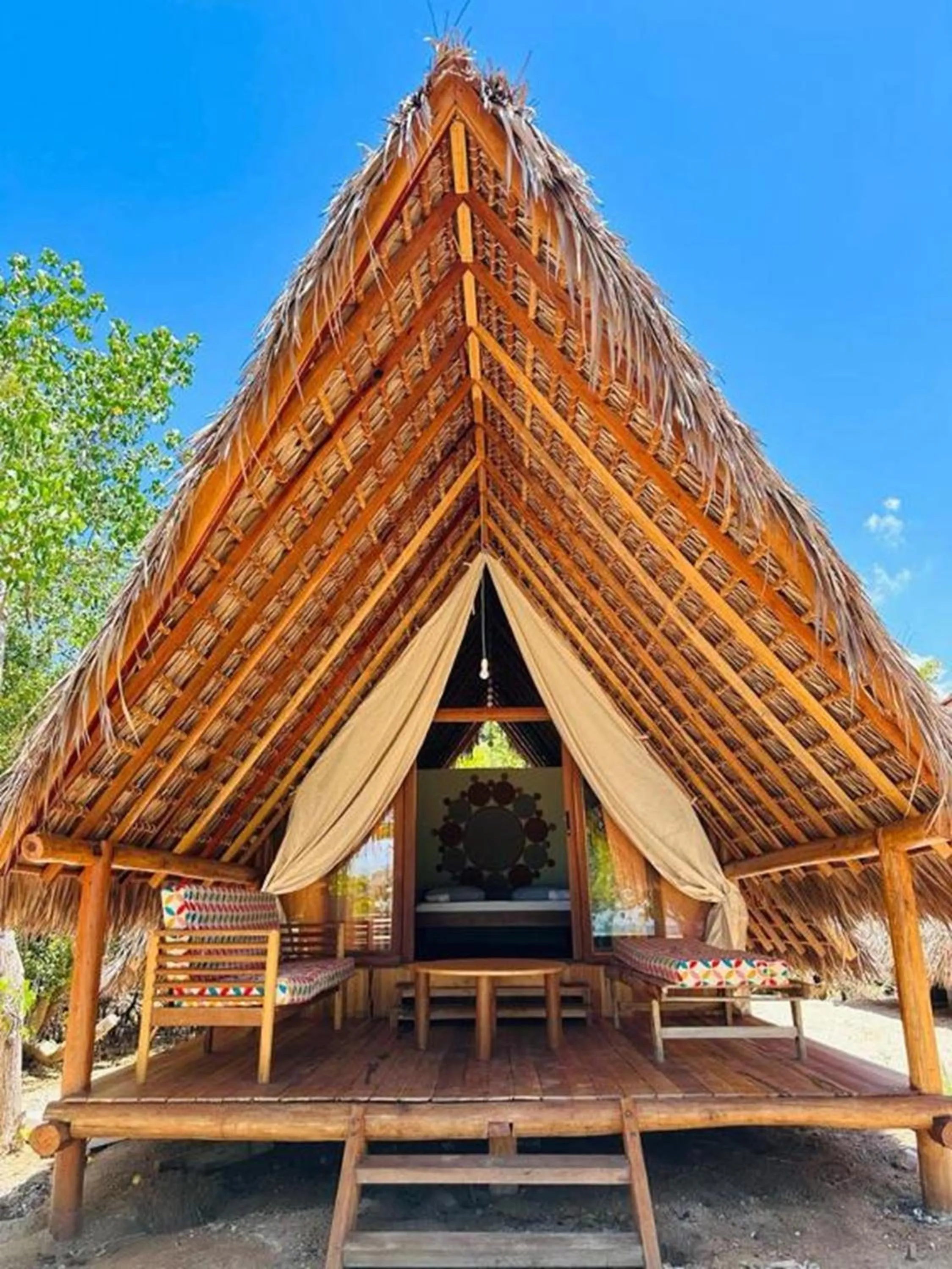 Patio in Emeraude Lodge