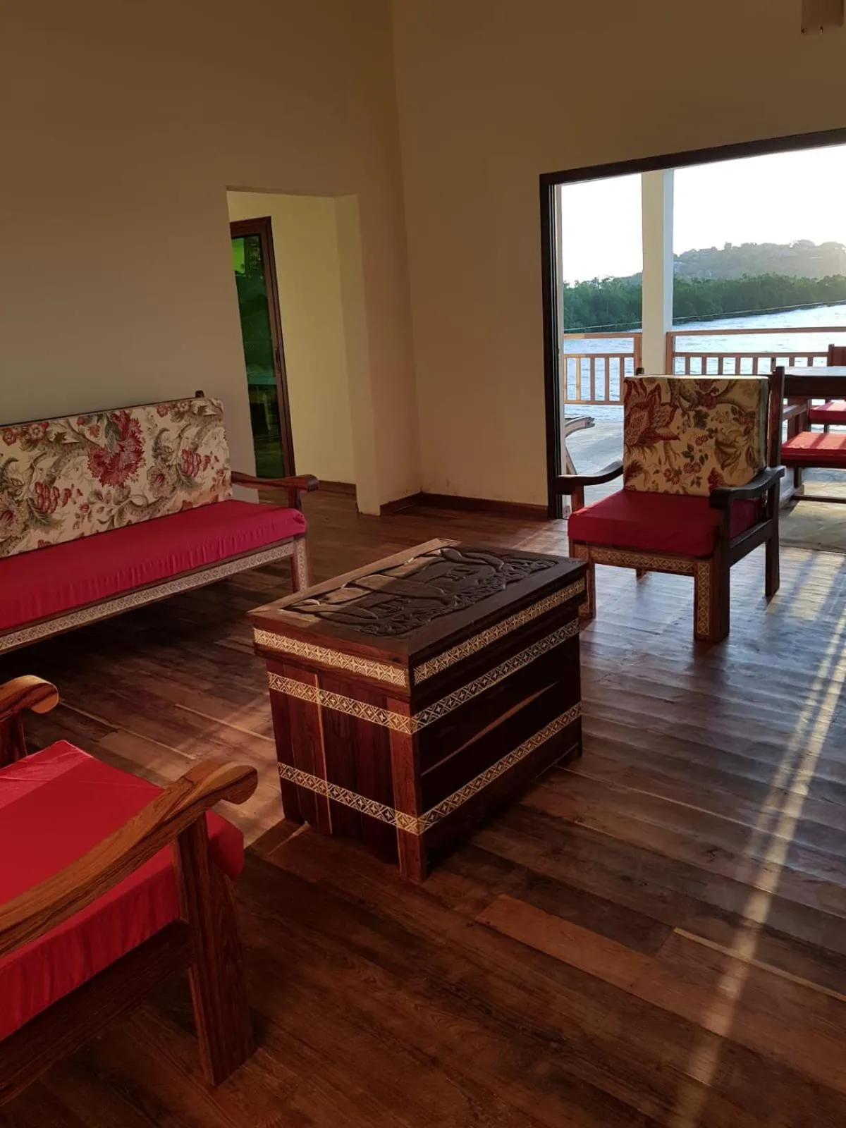 Decorative detail in Emeraude Lodge