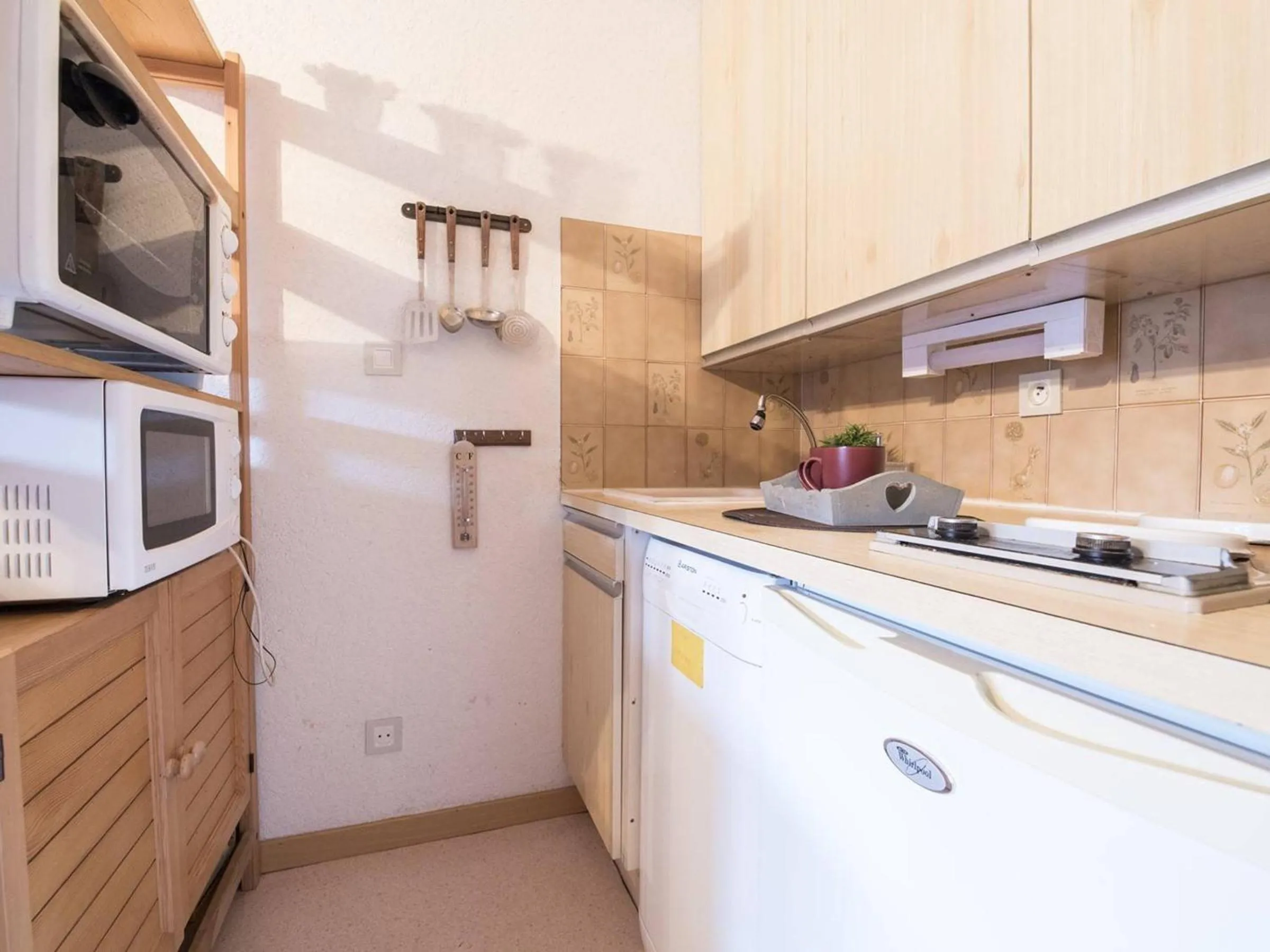 Appartement confortable proche téléphérique, idéal pour 4 personnes - FR-1-296-246