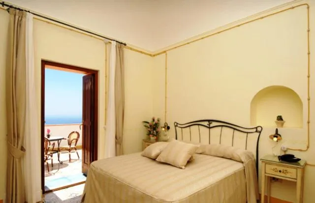 Bed in Locanda Degli Dei