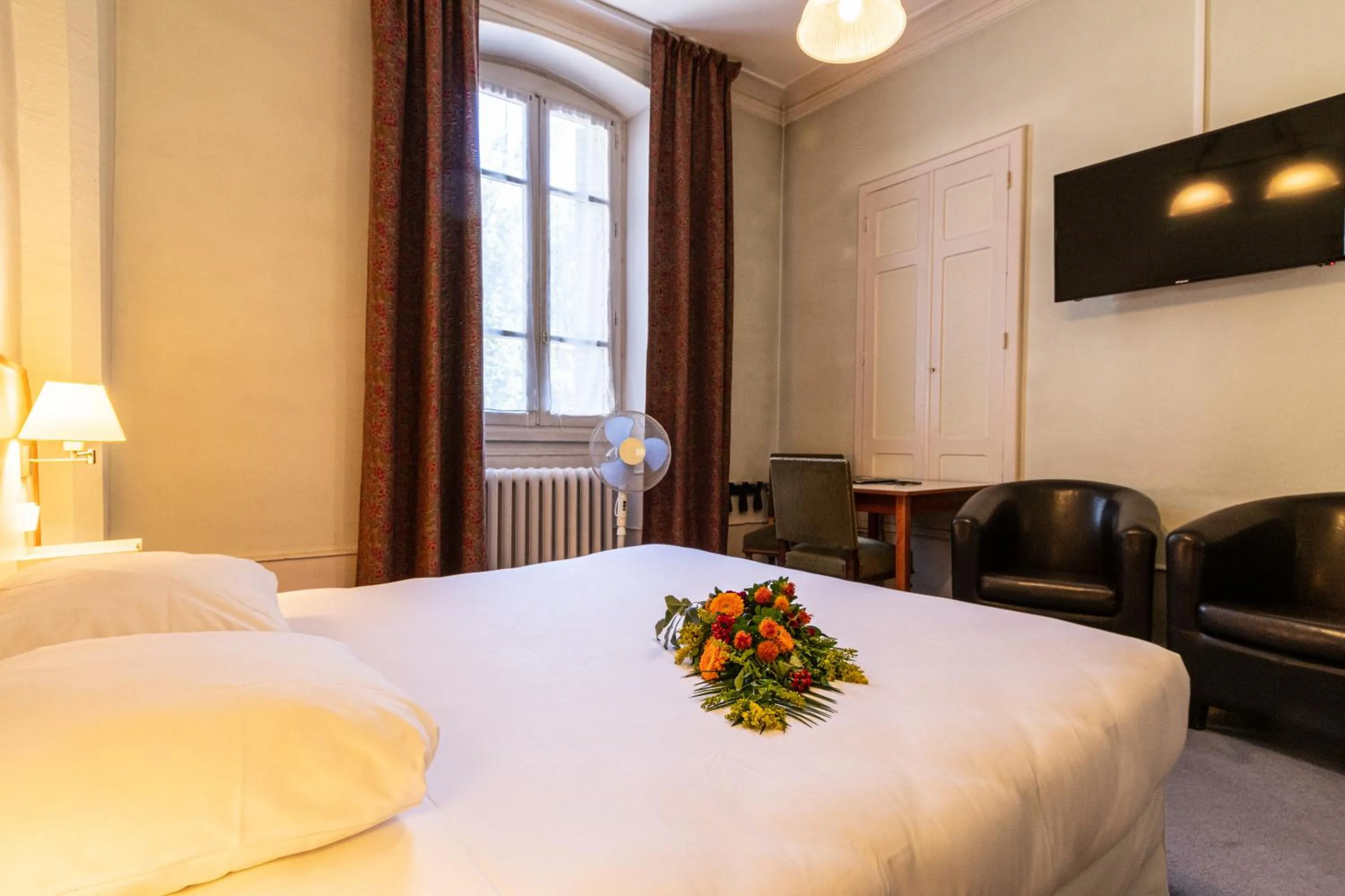 Bed in Hôtel des Bains