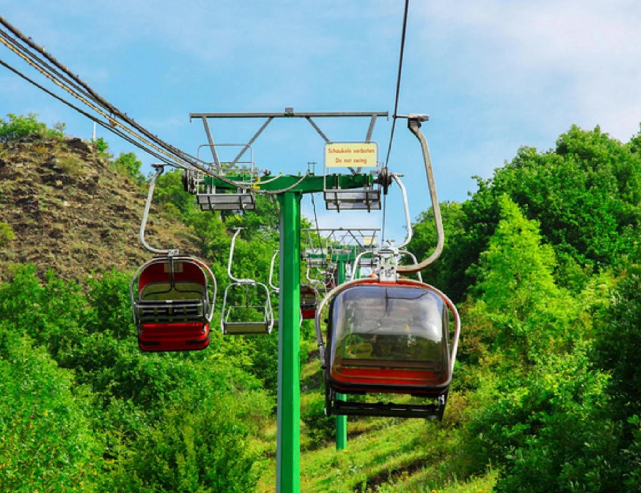 Nearby landmark in Moselstern Hotel Zum guten Onkel