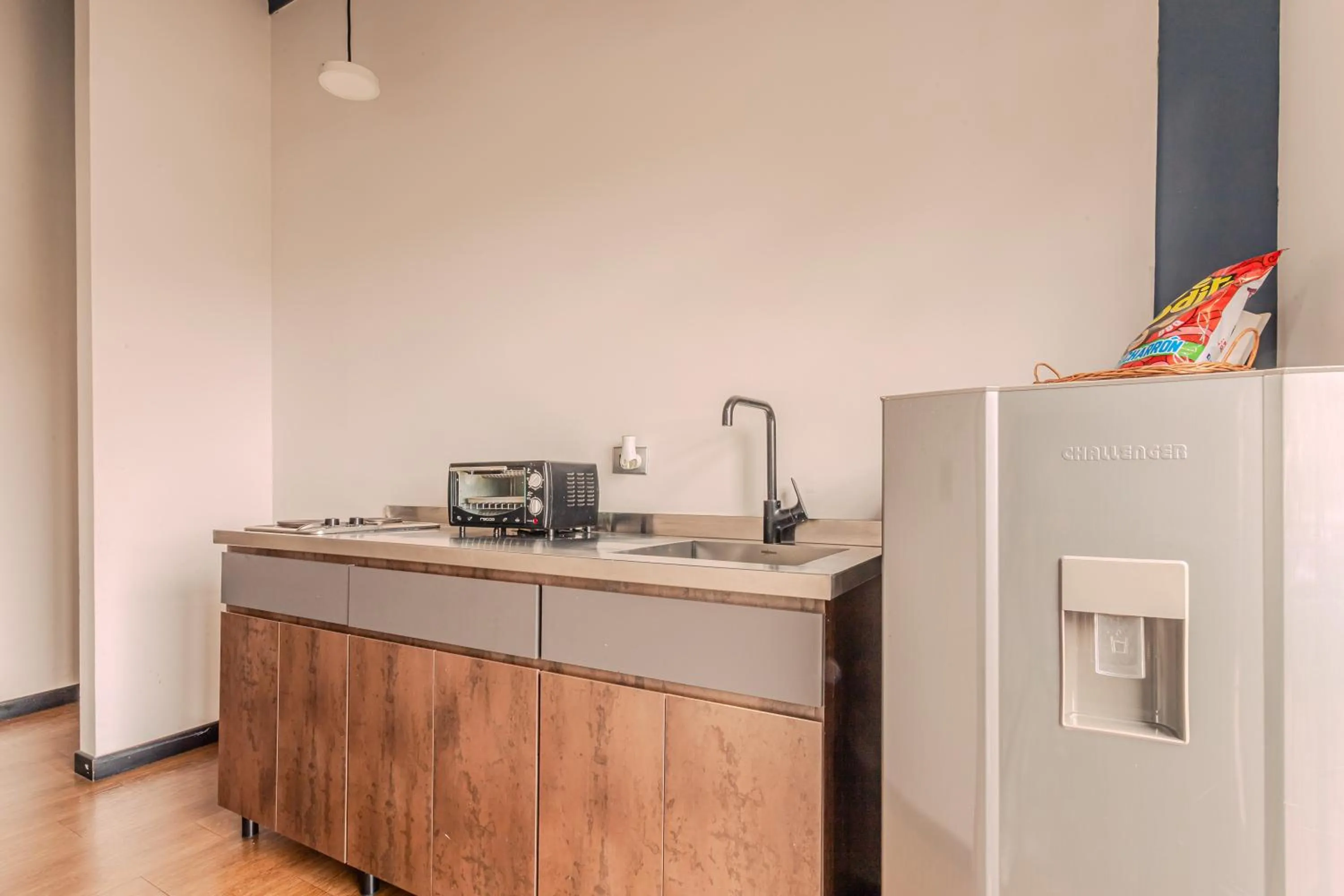 Kitchen or kitchenette in Soy Local Parque La 93