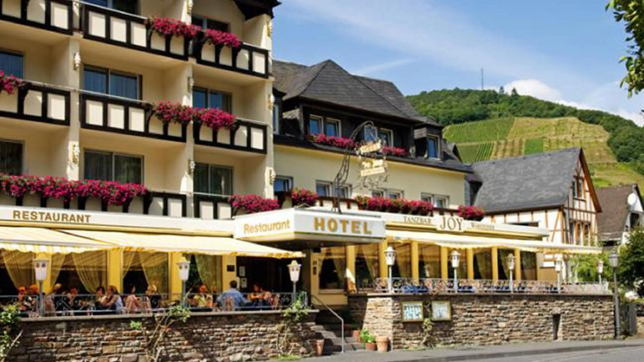 Restaurant/places to eat in Moselstern-Hotel "Weinhaus Fuhrmann"