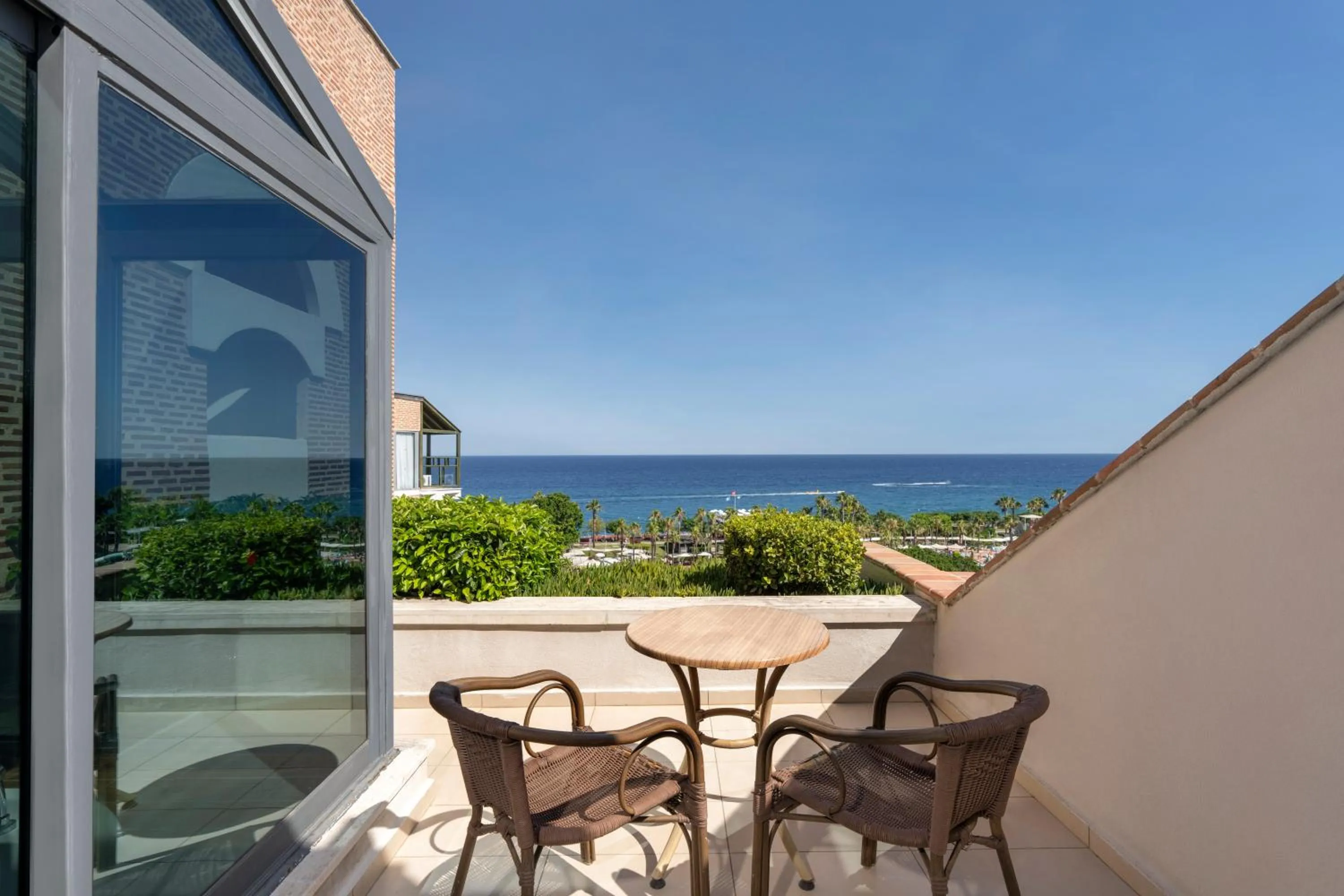 Patio in Limak Limra Hotel & Resort Kemer - Kids Concept