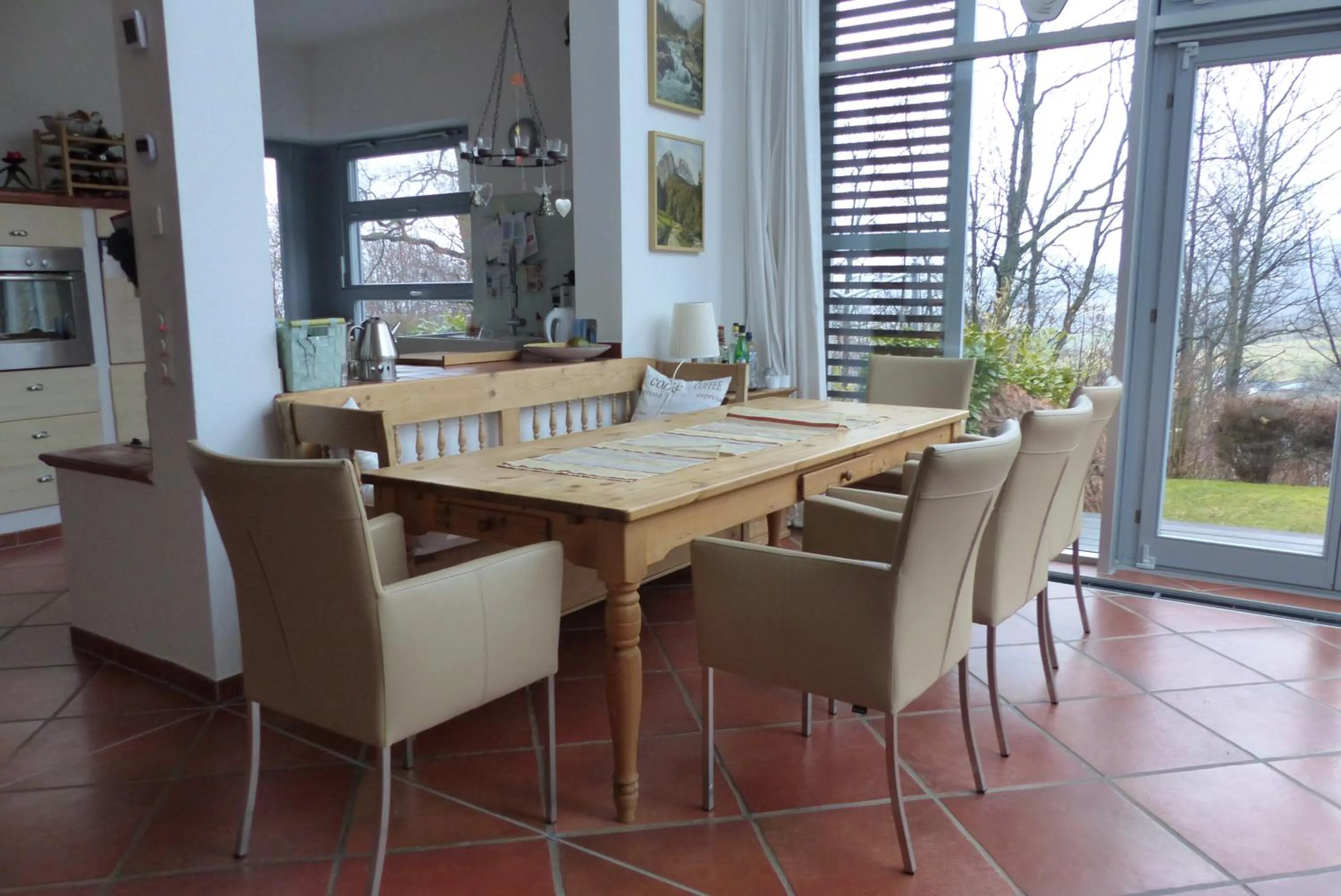 Communal kitchen in Rhönhaus mit Kreuzbergblick