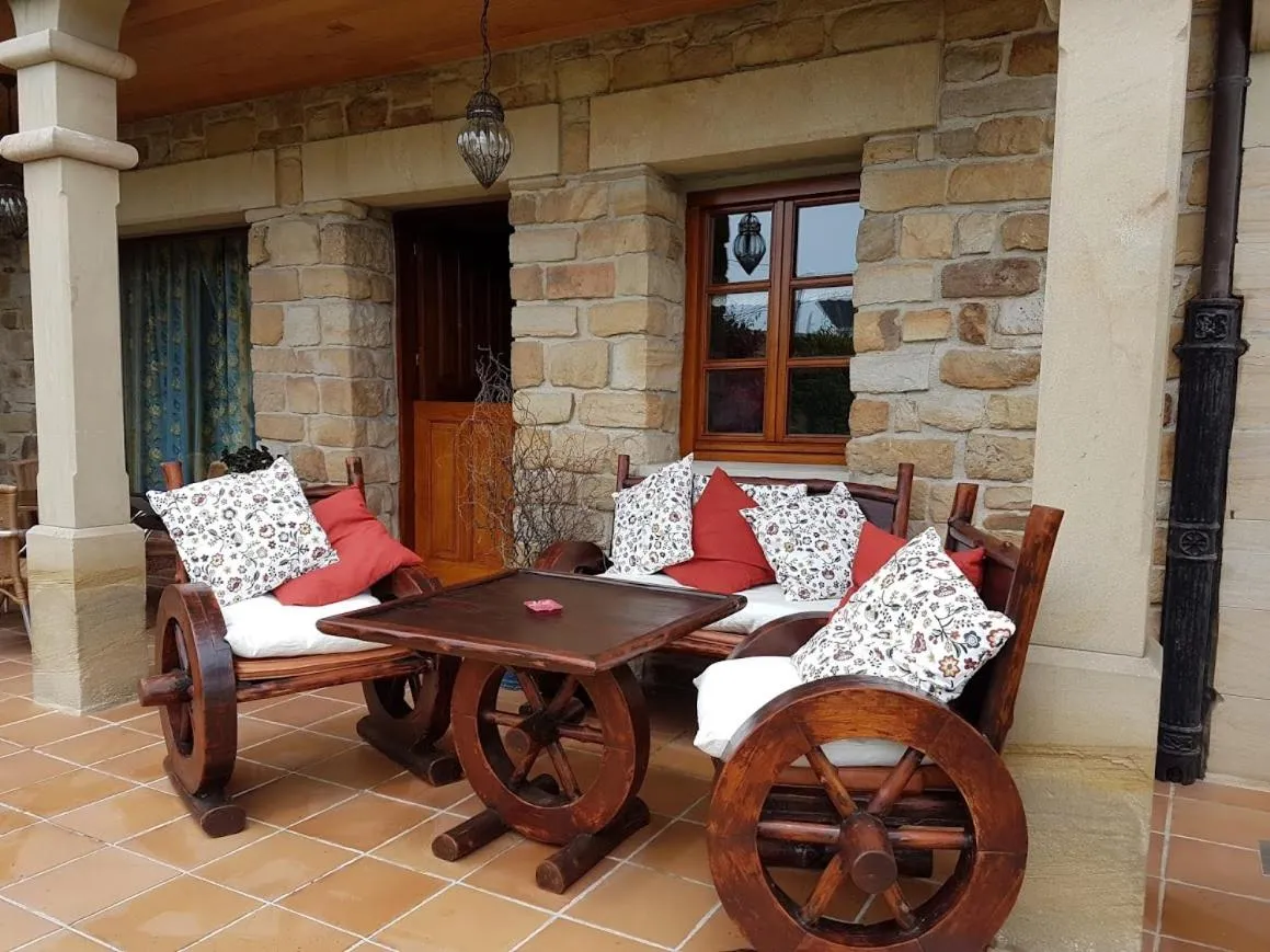 Garden in Hotel Casona De Tresali