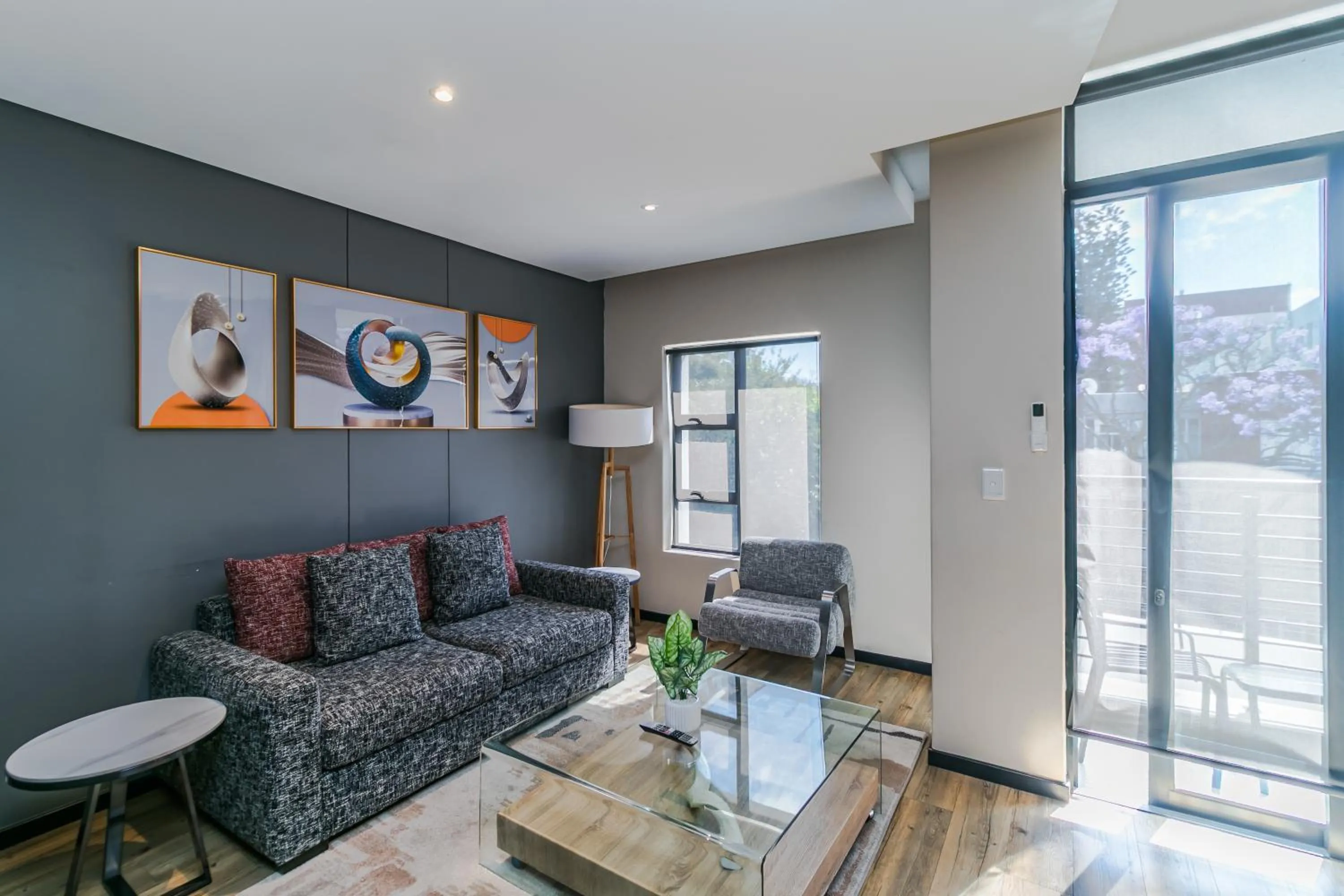 Seating area in Easy Stay - The Vantage Rosebank