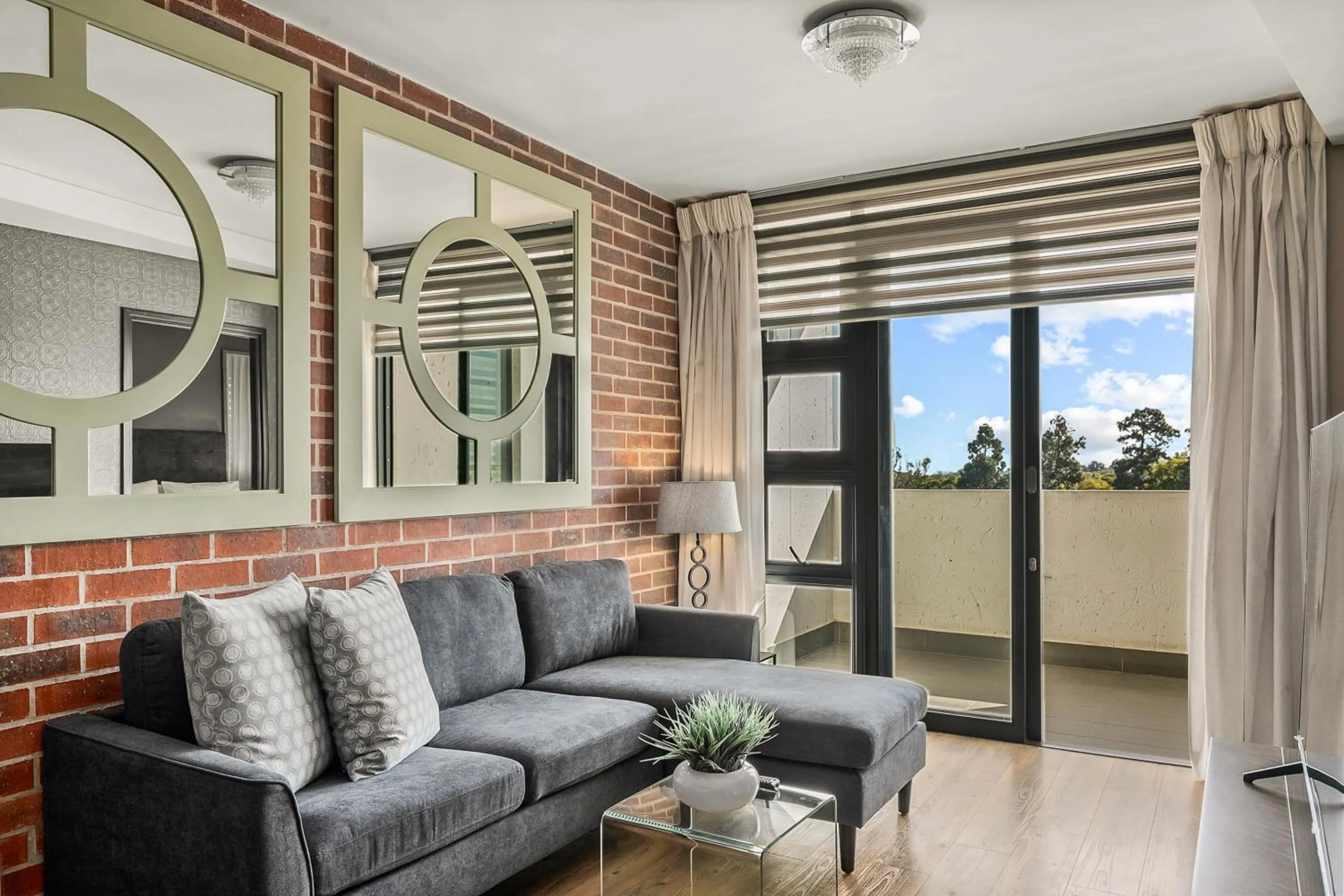 Patio in Easy Stay - The Vantage Rosebank