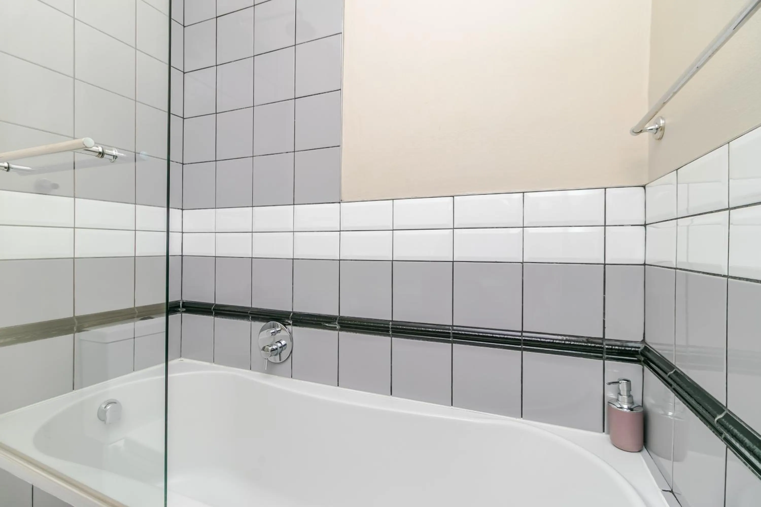 Shower in Easy Stay - The Vantage Rosebank