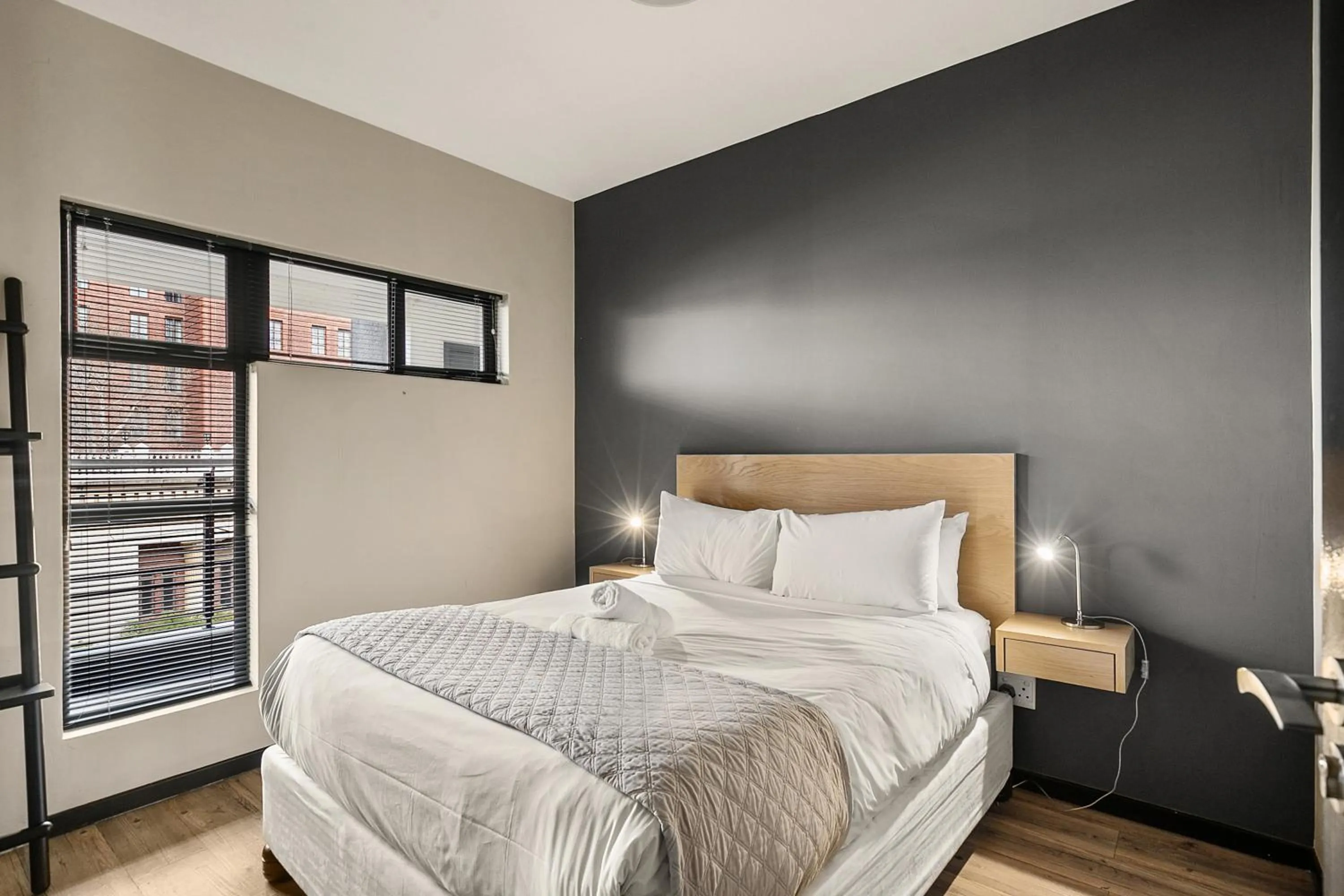 Bed in Easy Stay - The Vantage Rosebank