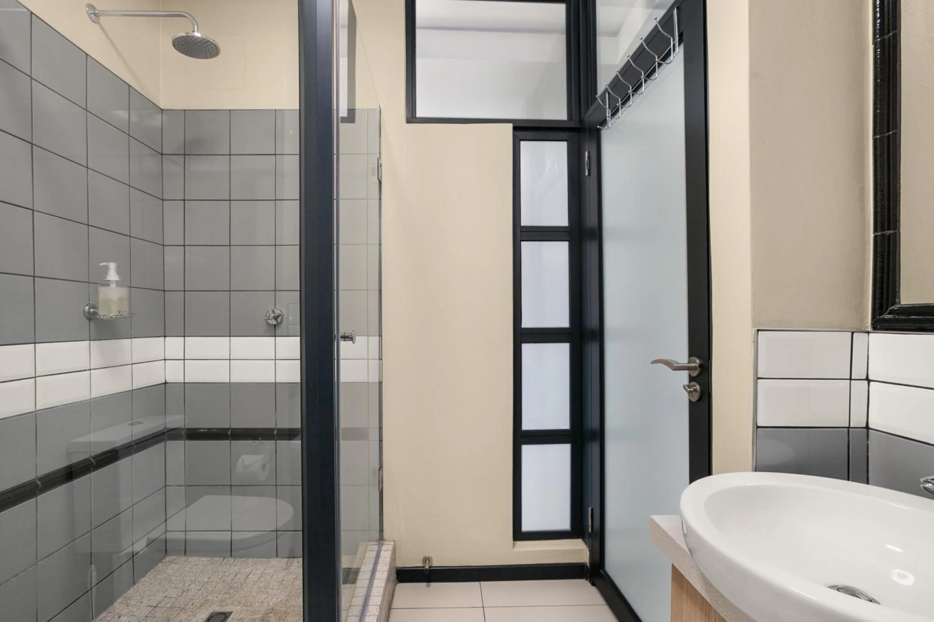 Shower in Easy Stay - The Vantage Rosebank