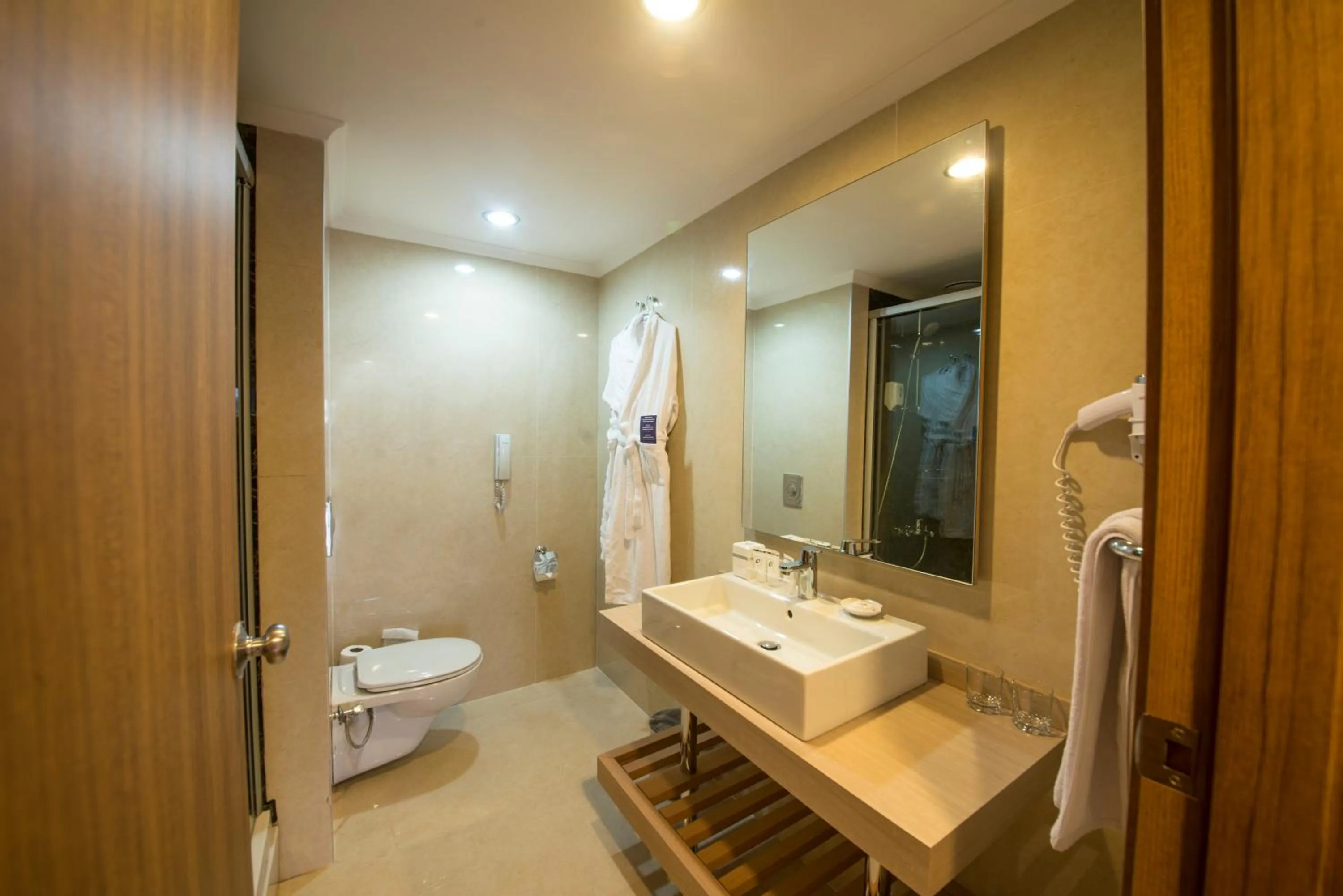 Bathroom in Limak Arcadia Golf Resort - 2 children Free up to age 14