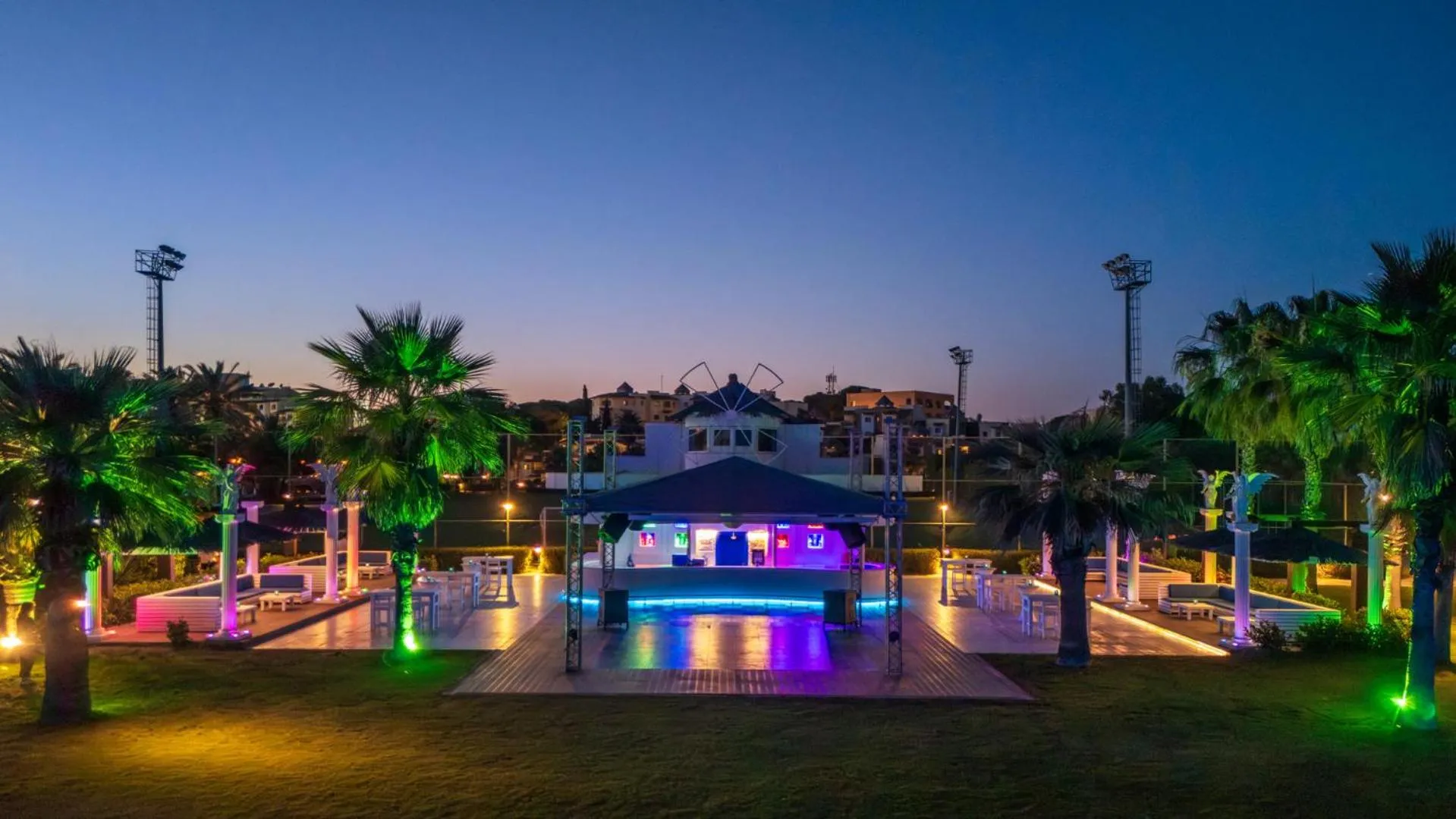 Evening entertainment in Limak Arcadia Sport Resort Belek