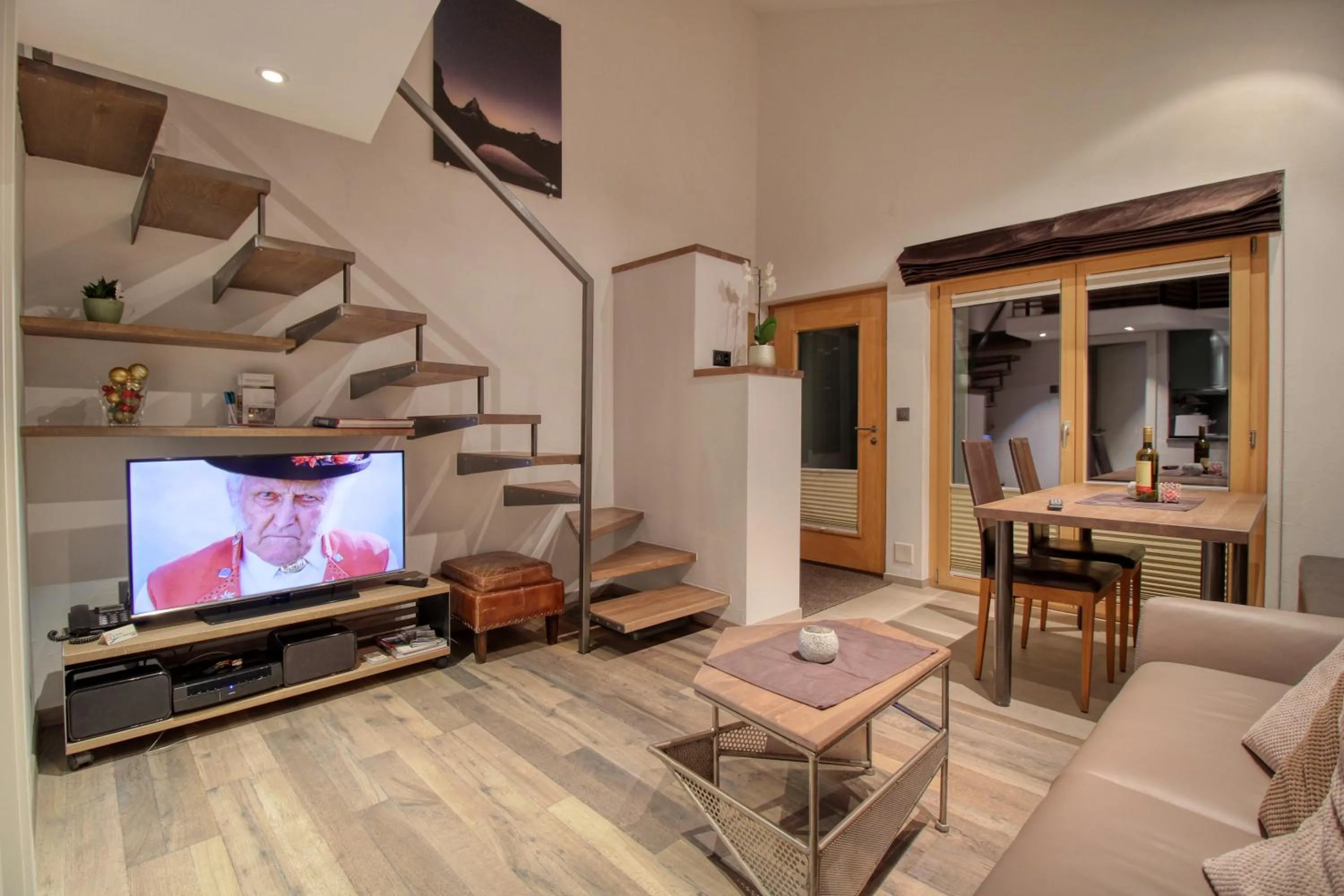 TV and multimedia in Chalet Abacus