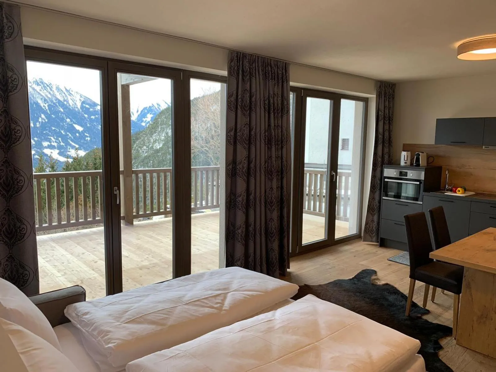 Balcony/Terrace, Bed in Panorama Apart Weisses Rössl