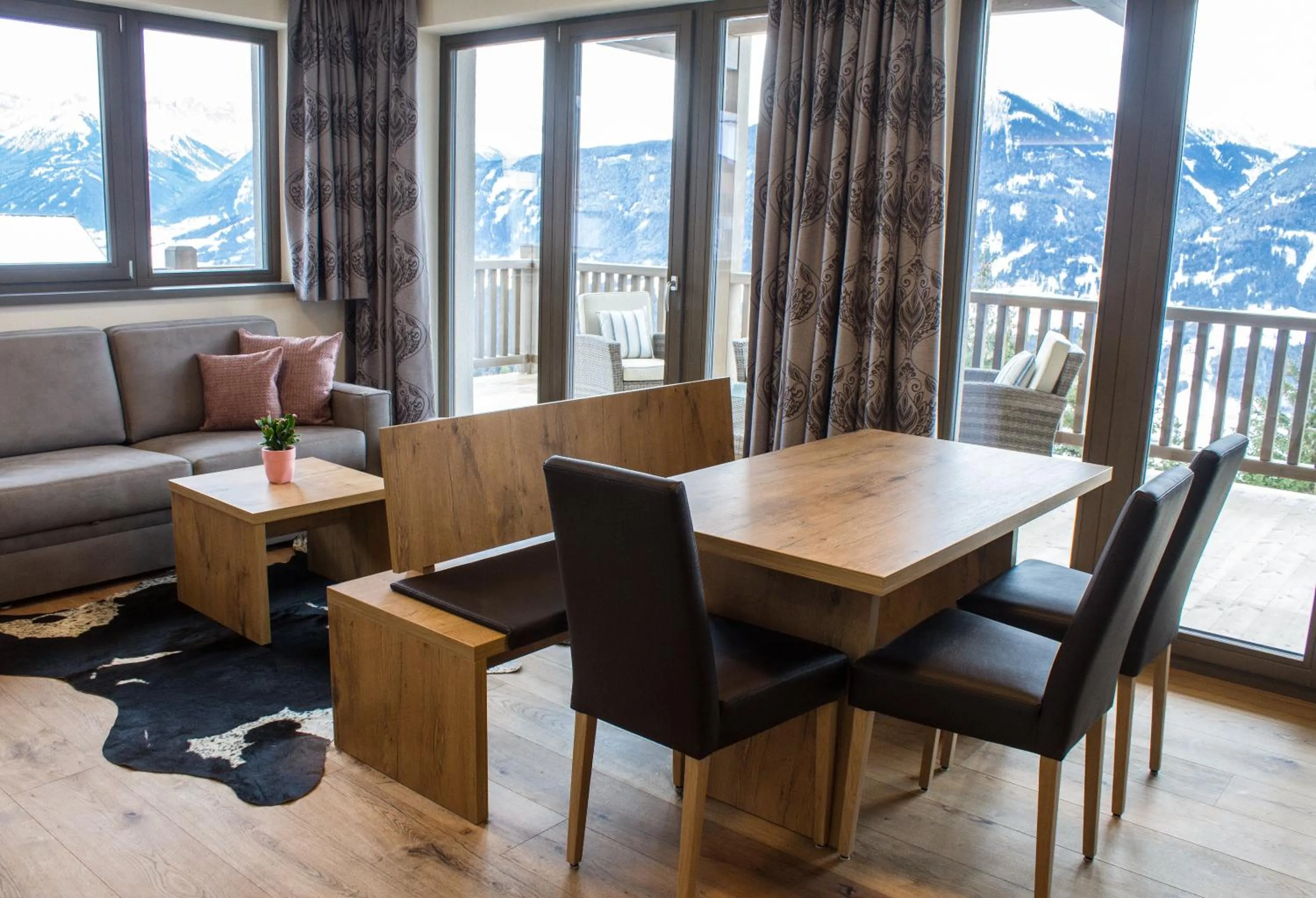 Natural landscape in Panorama Apart Weisses Rössl