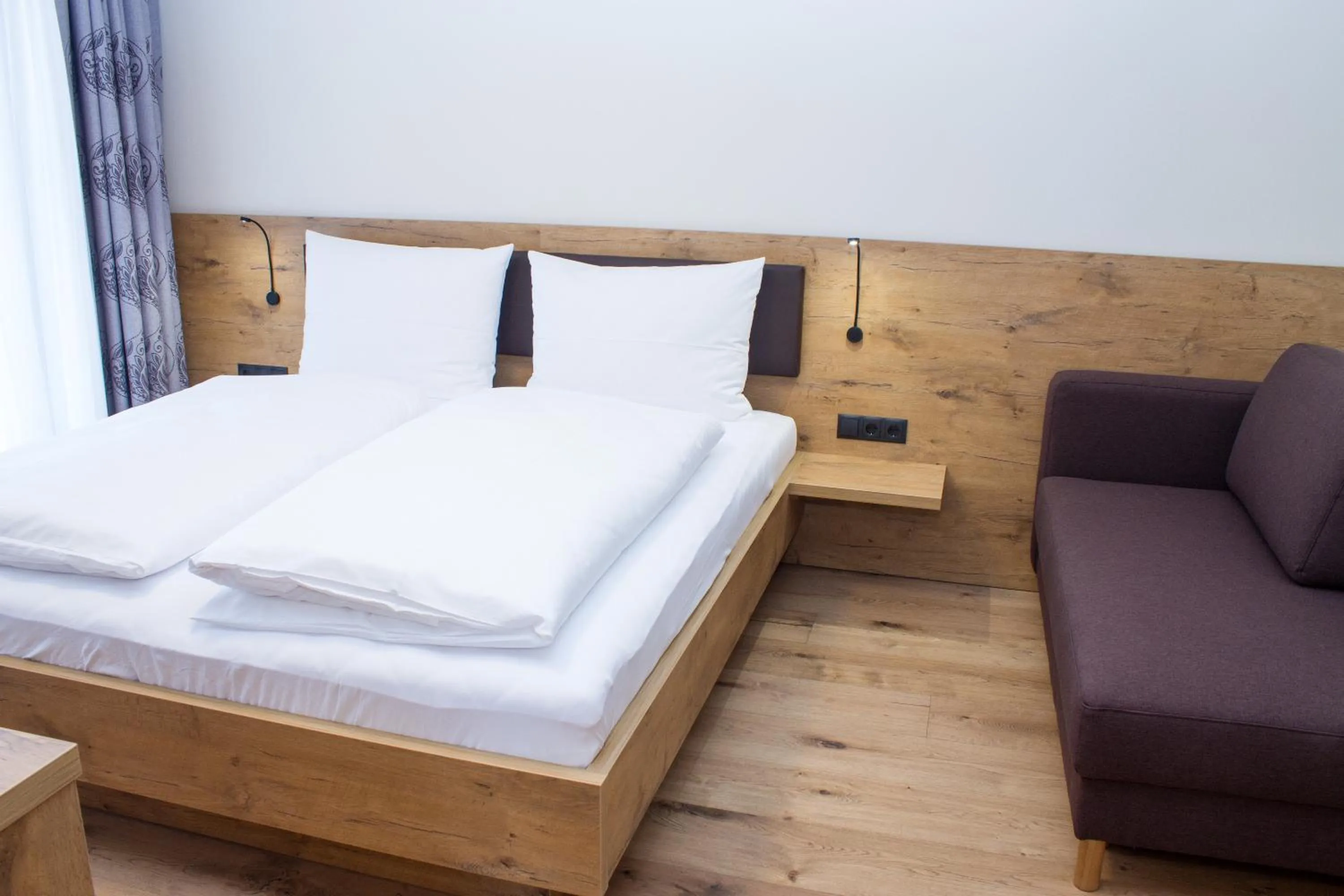 Bed in Panorama Apart Weisses Rössl