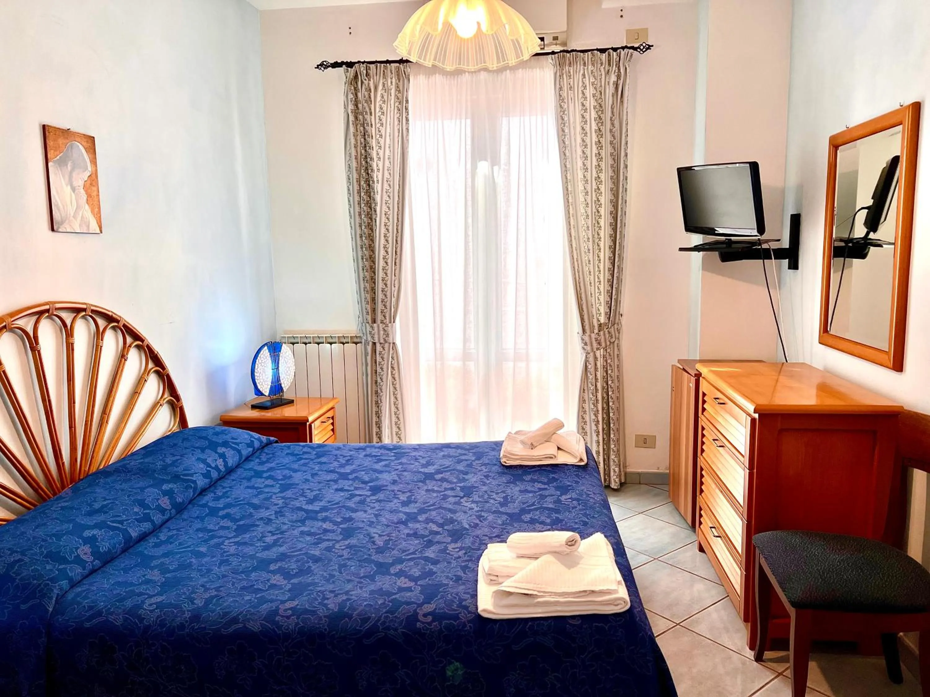 Bed in Hotel Ortensia