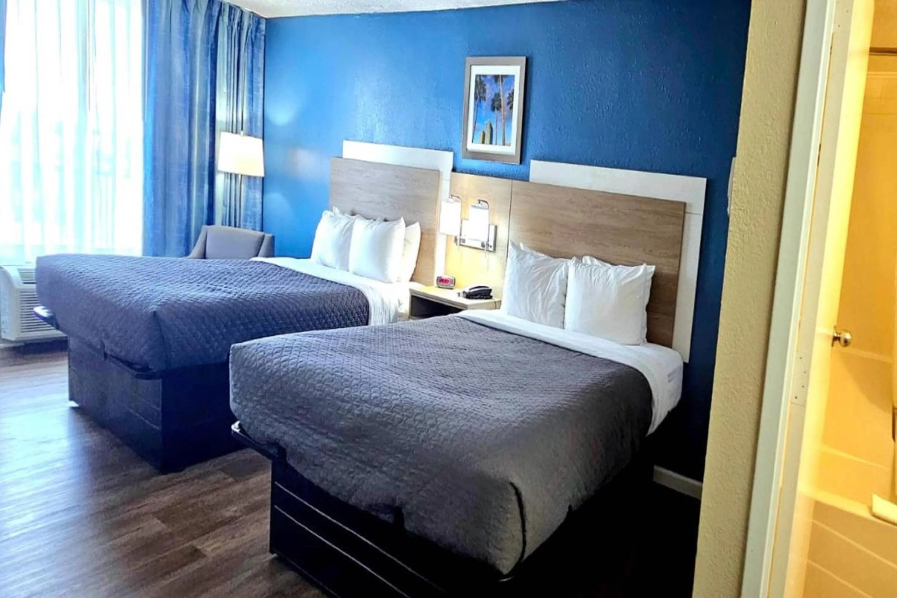 Bedroom, Bed in Quality Inn & Suites Conference Center
