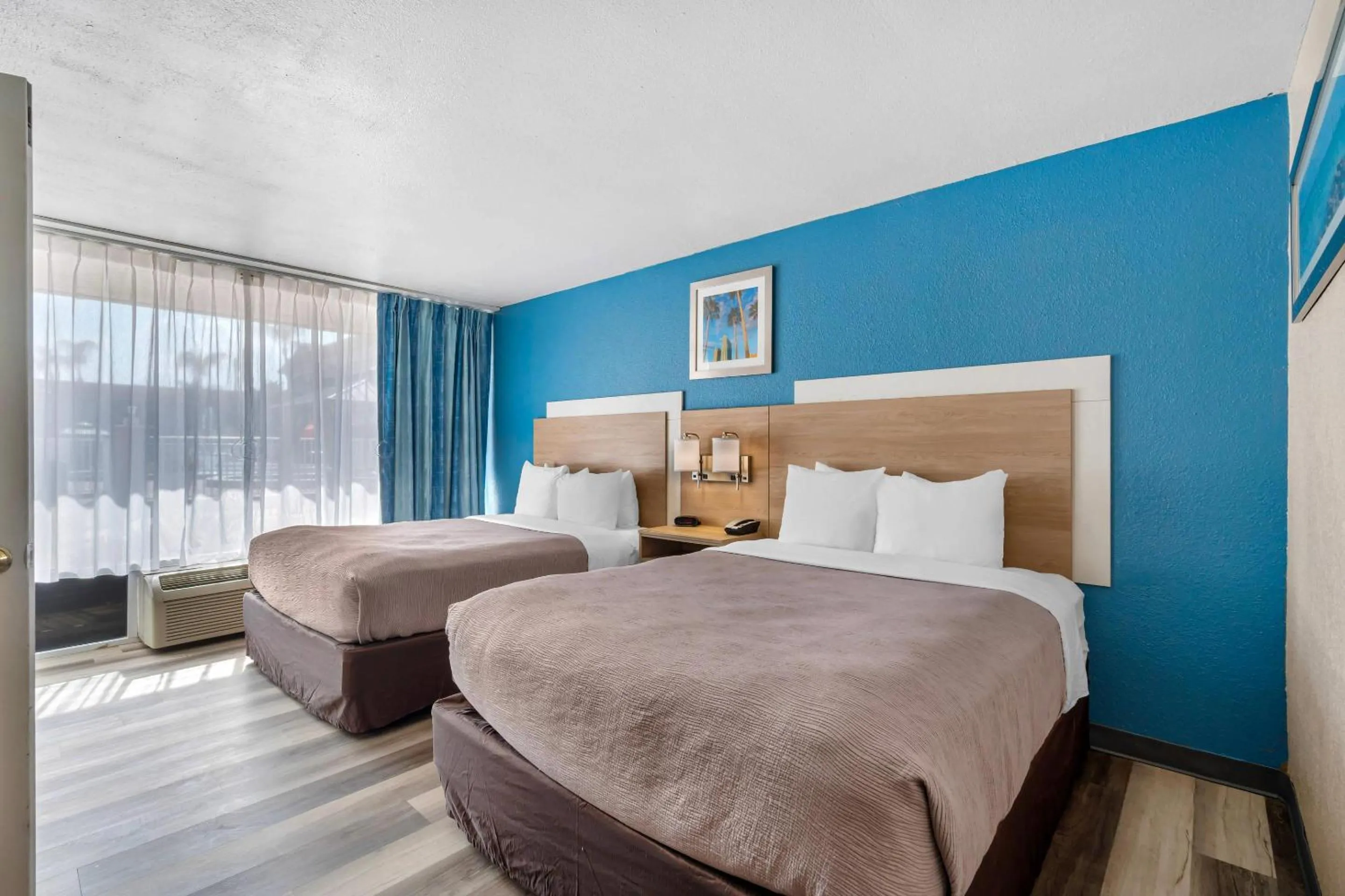 Bedroom, Bed in Quality Inn & Suites Conference Center