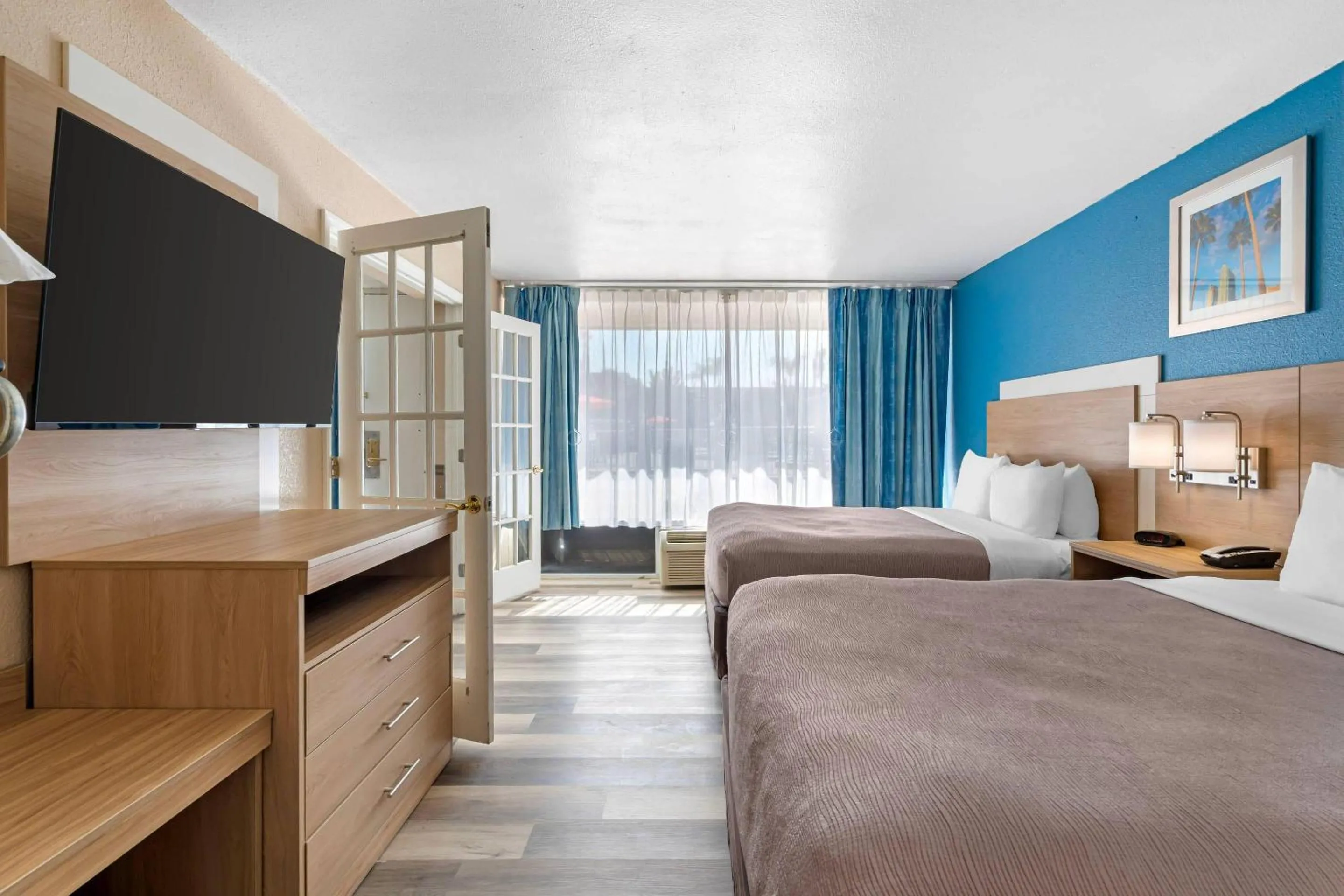 Bedroom, Bed in Quality Inn & Suites Conference Center