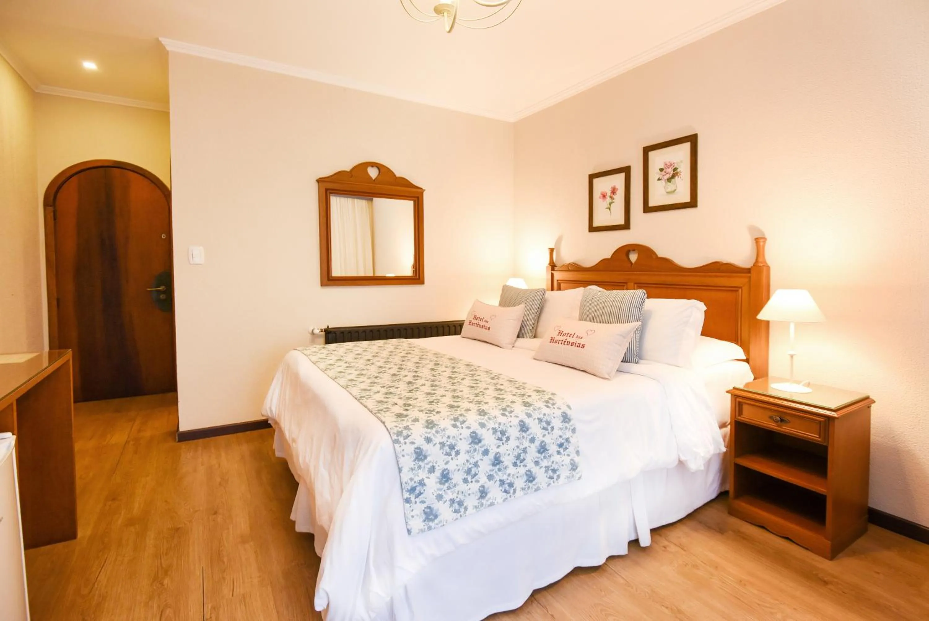 Photo of the whole room, Bed in Hotel das Hortênsias