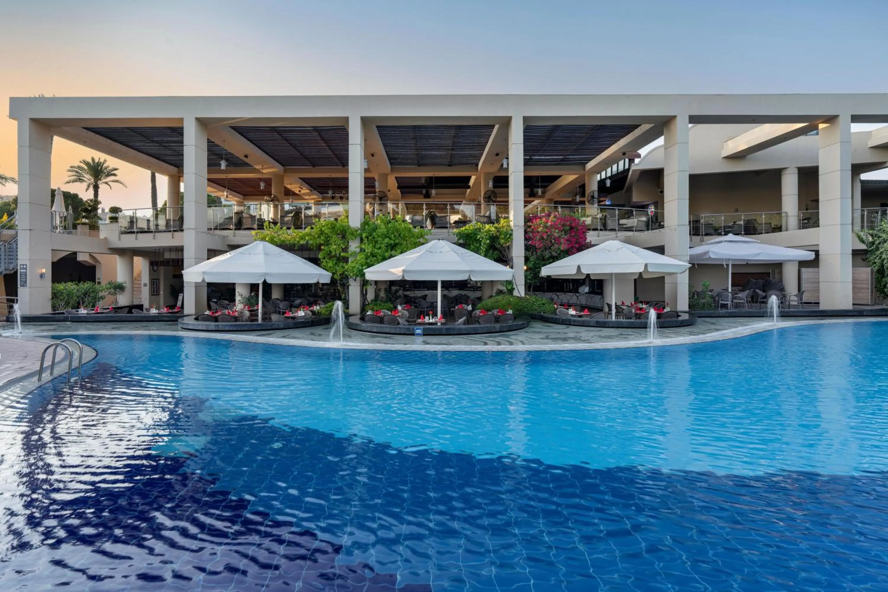 Food and drinks in Limak Atlantis Deluxe Hotel Belek