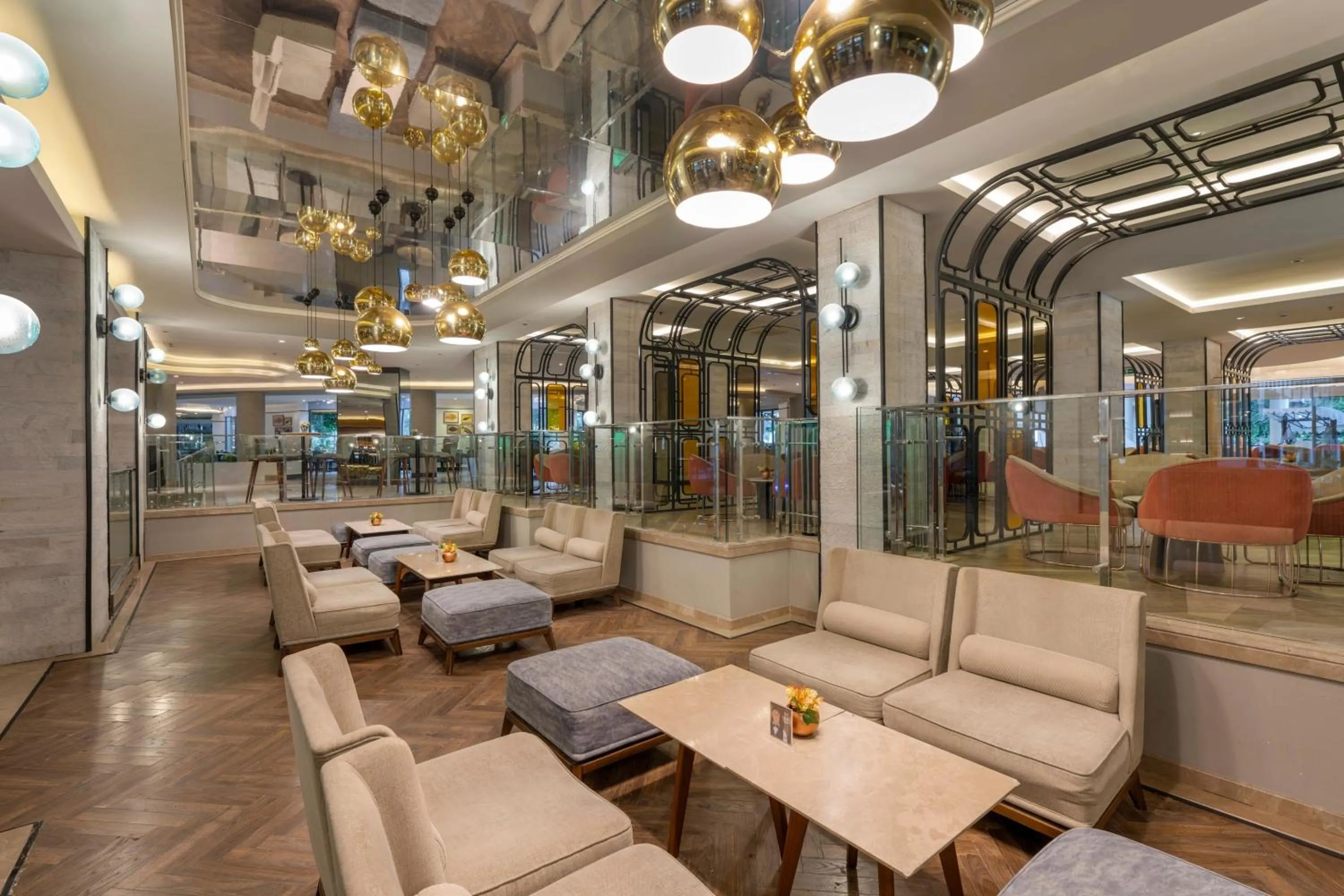 Lounge or bar in Limak Atlantis Deluxe Hotel Belek