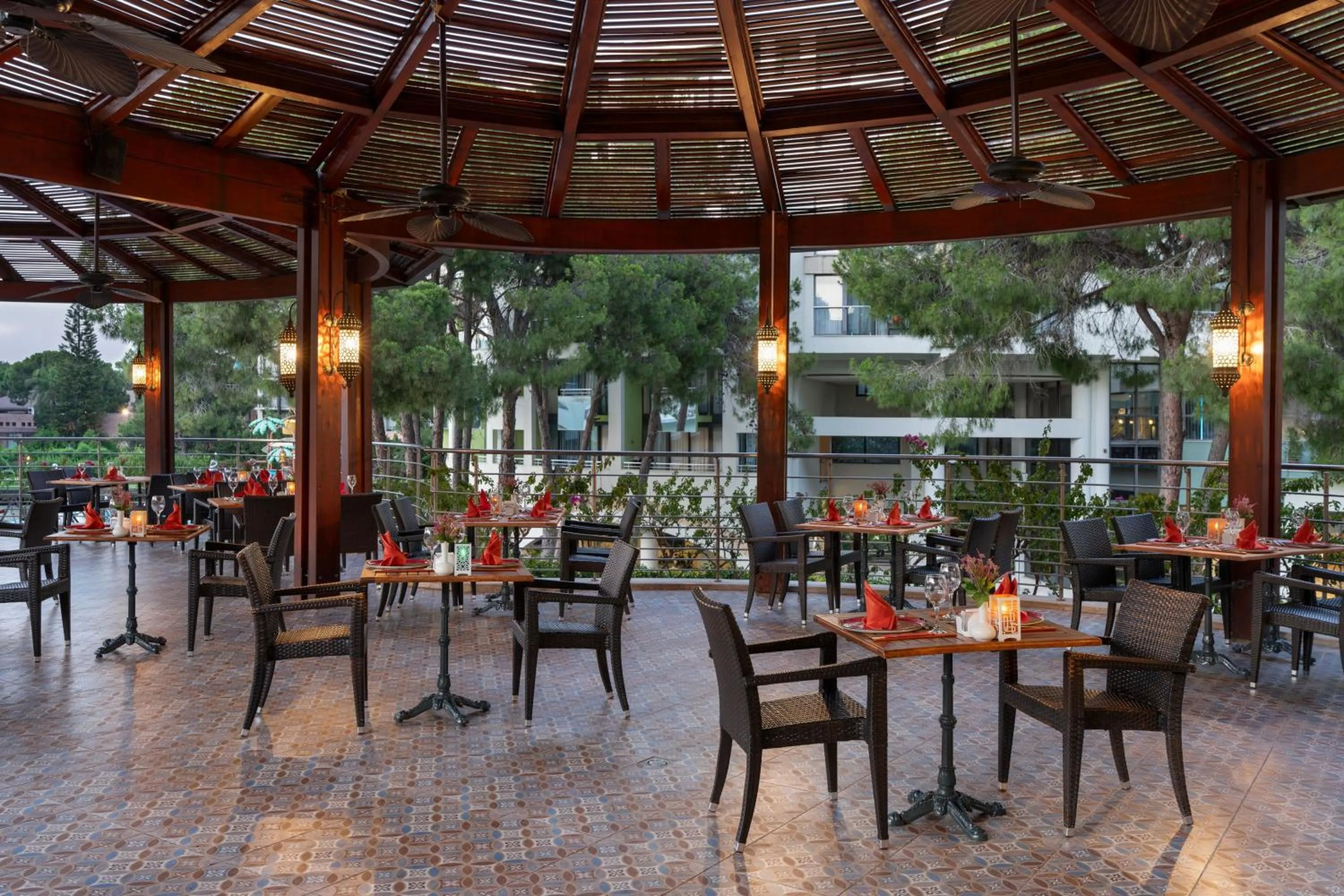 Patio in Limak Atlantis Deluxe Hotel Belek