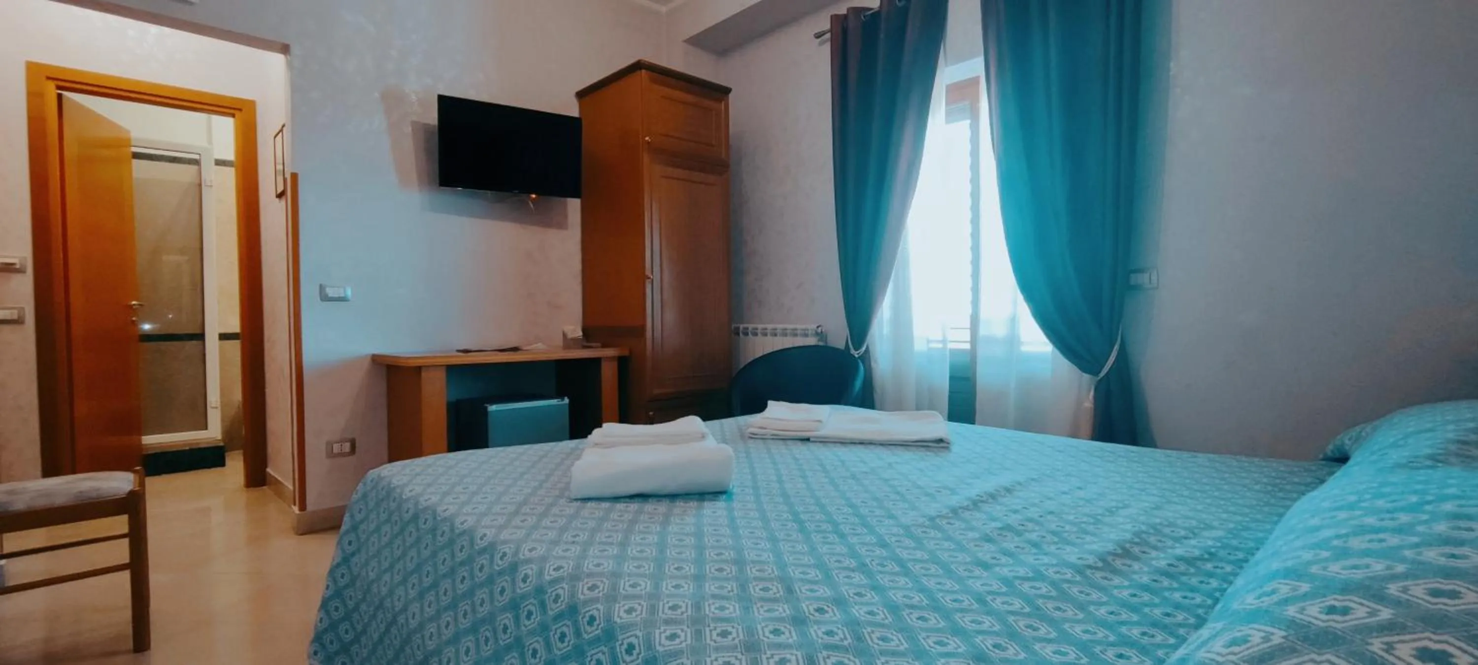 Photo of the whole room, Bed in Affittacamere Stranamore