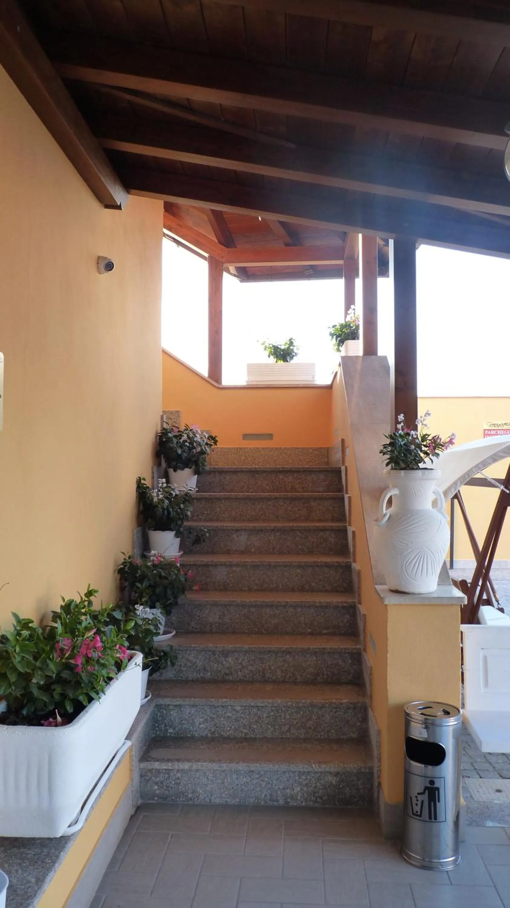 Facade/entrance in Affittacamere Stranamore