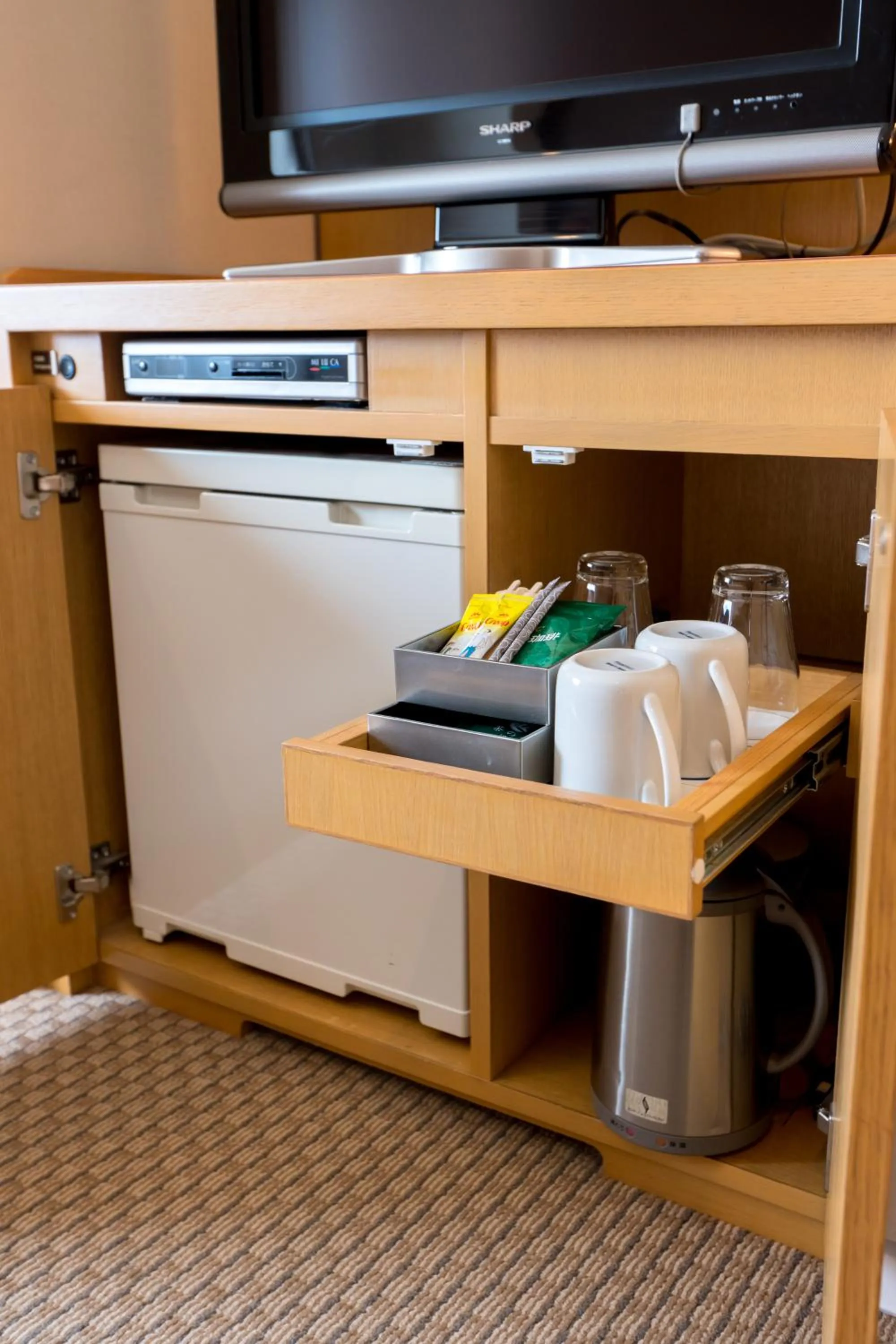 Coffee/tea facilities in Matsumoto Marunouchi Hotel