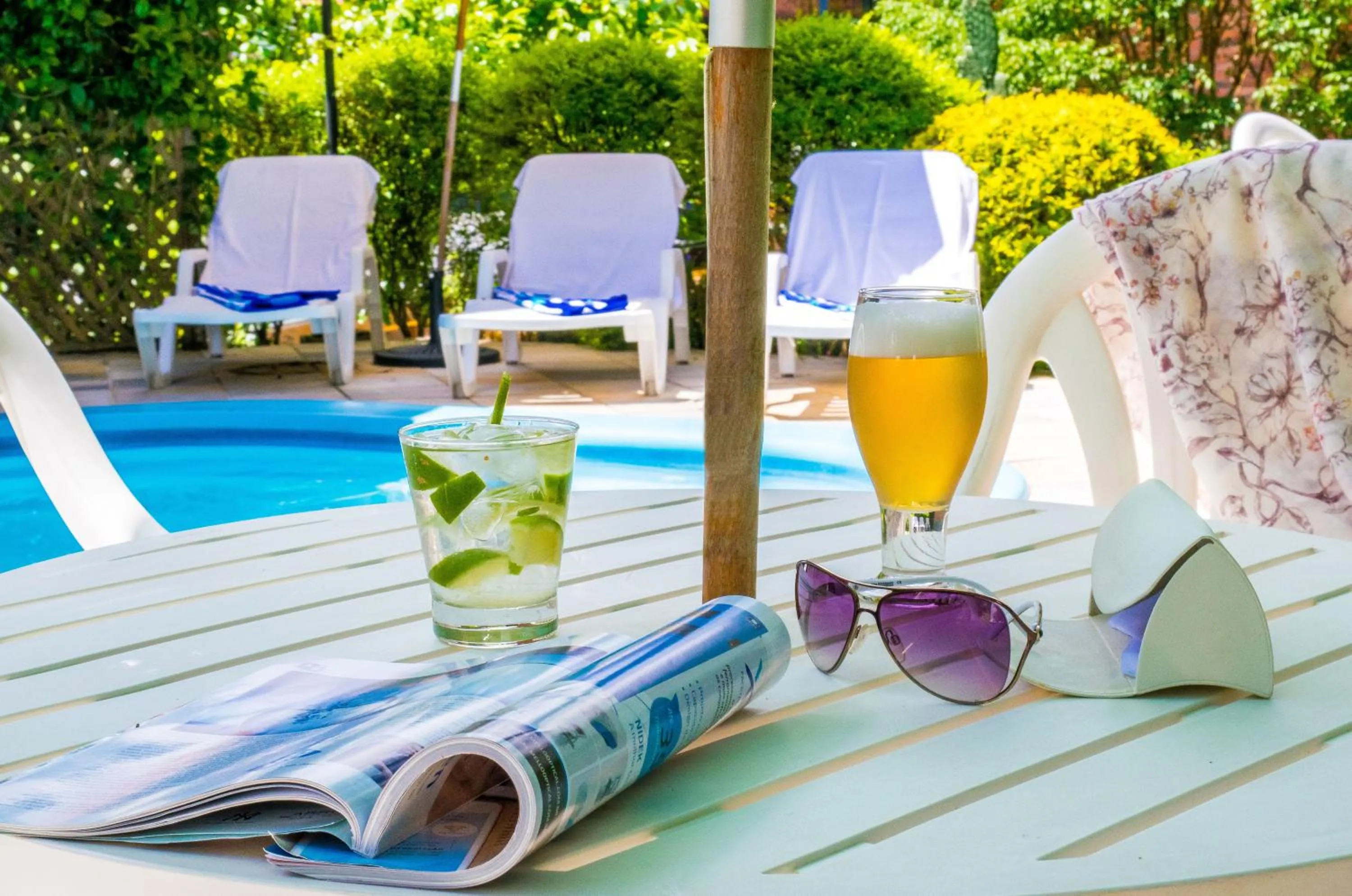 Swimming pool in Hotel Azaleia