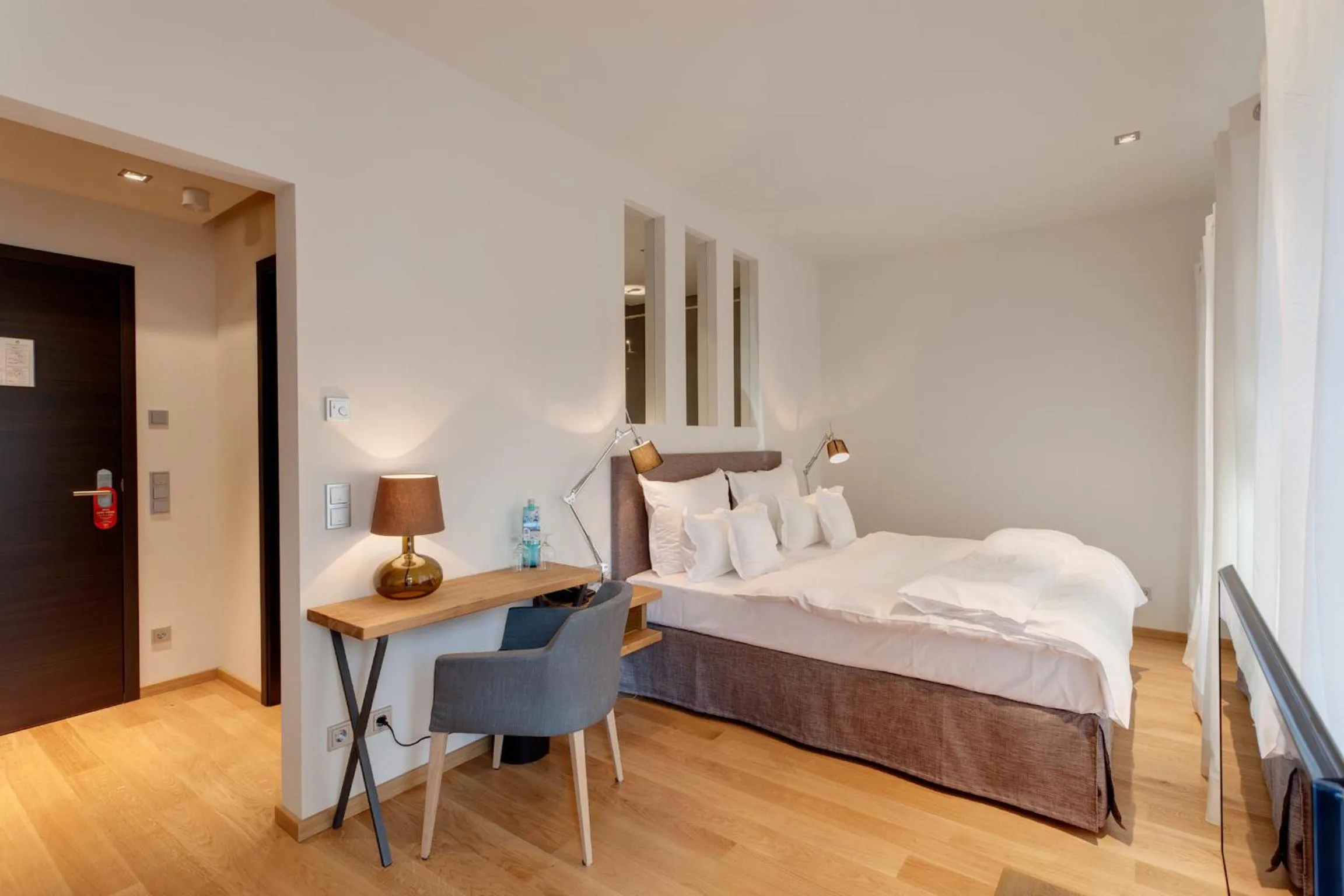 Bedroom, Bed in Hotel Strandhaus - Boutique Resort & Spa