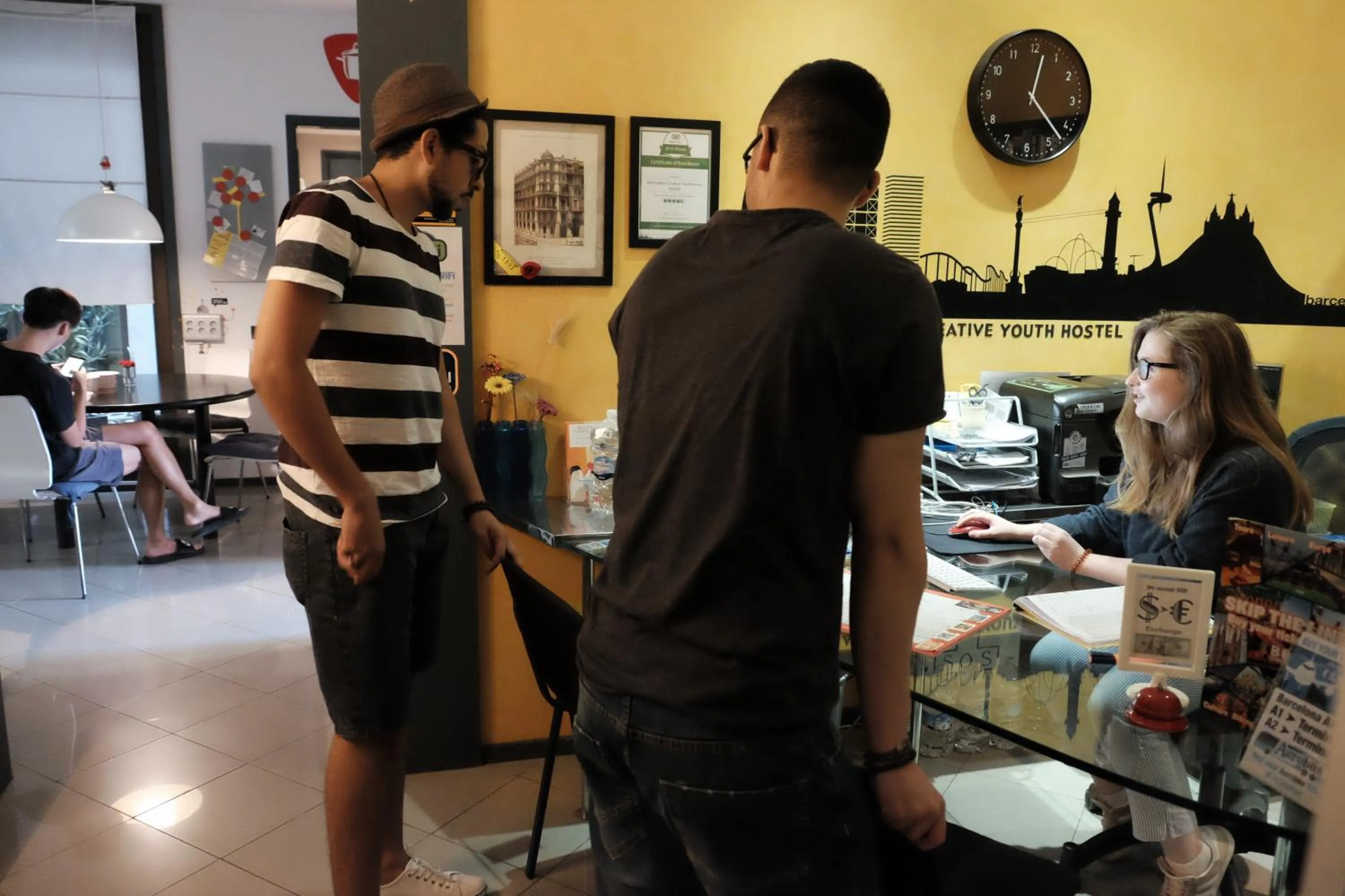 Alternative Creative Youth Hostel Barcelona