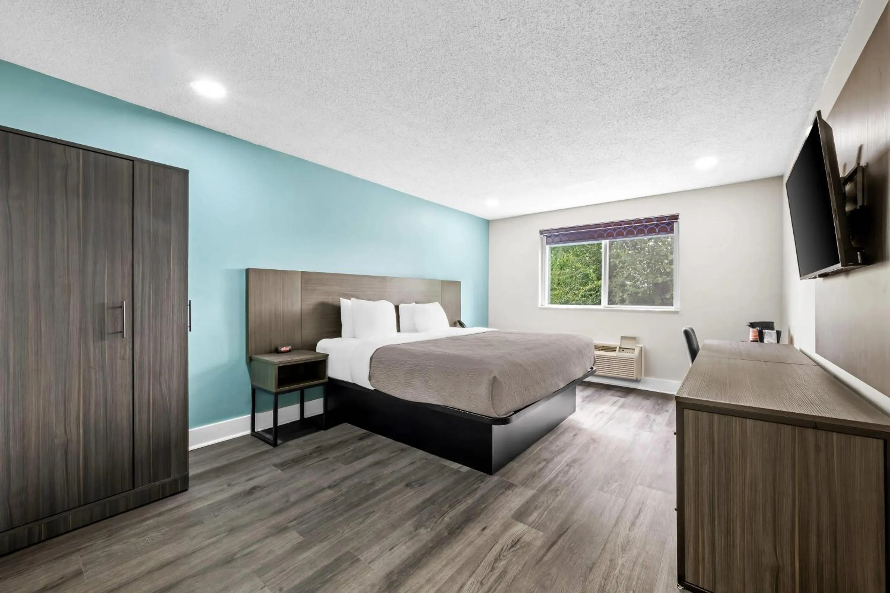 Bedroom, Bed in Quality Inn