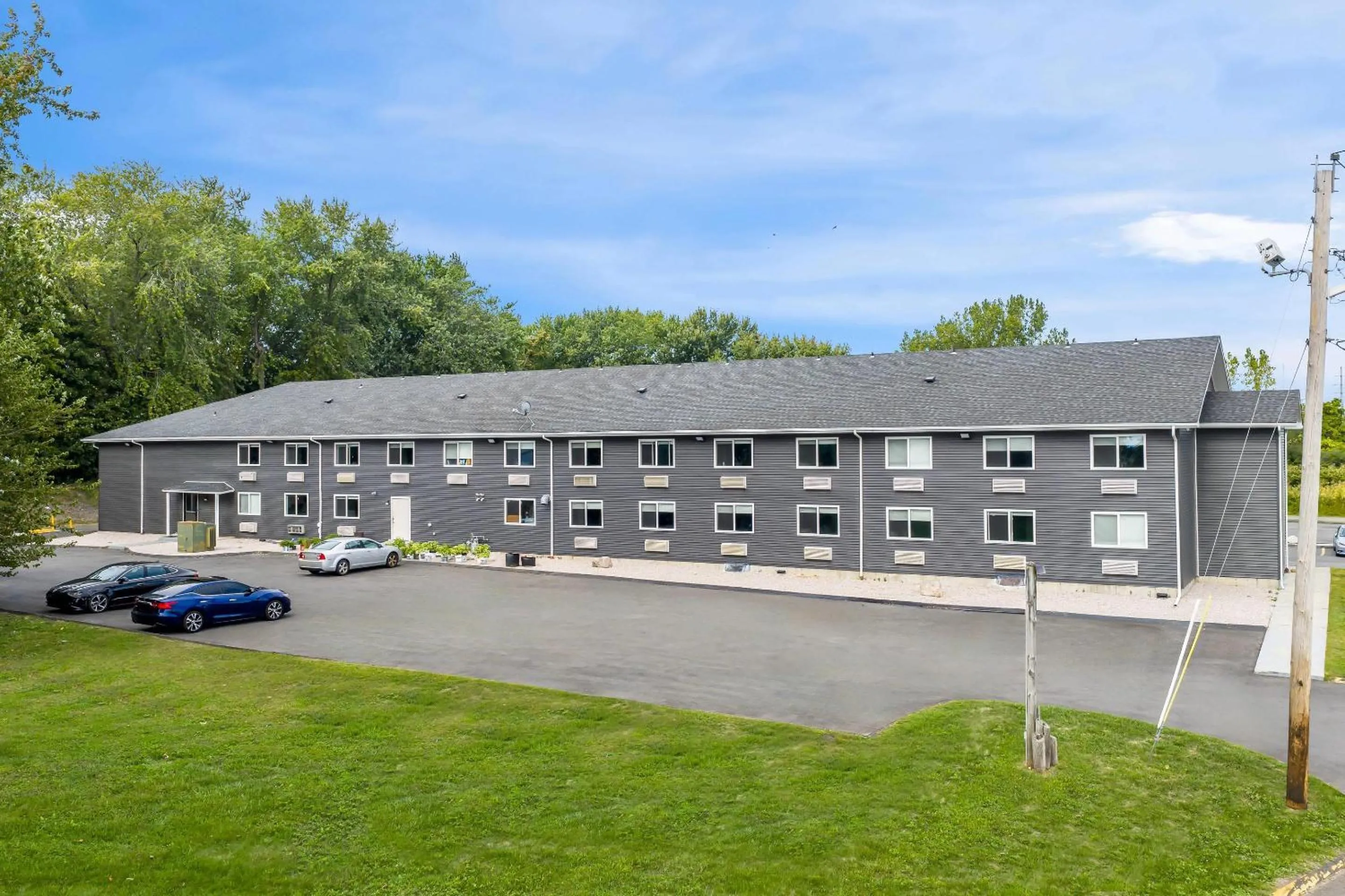 Property building in Quality Inn