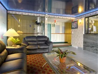 Lobby or reception in Super 8 by Wyndham West Haven