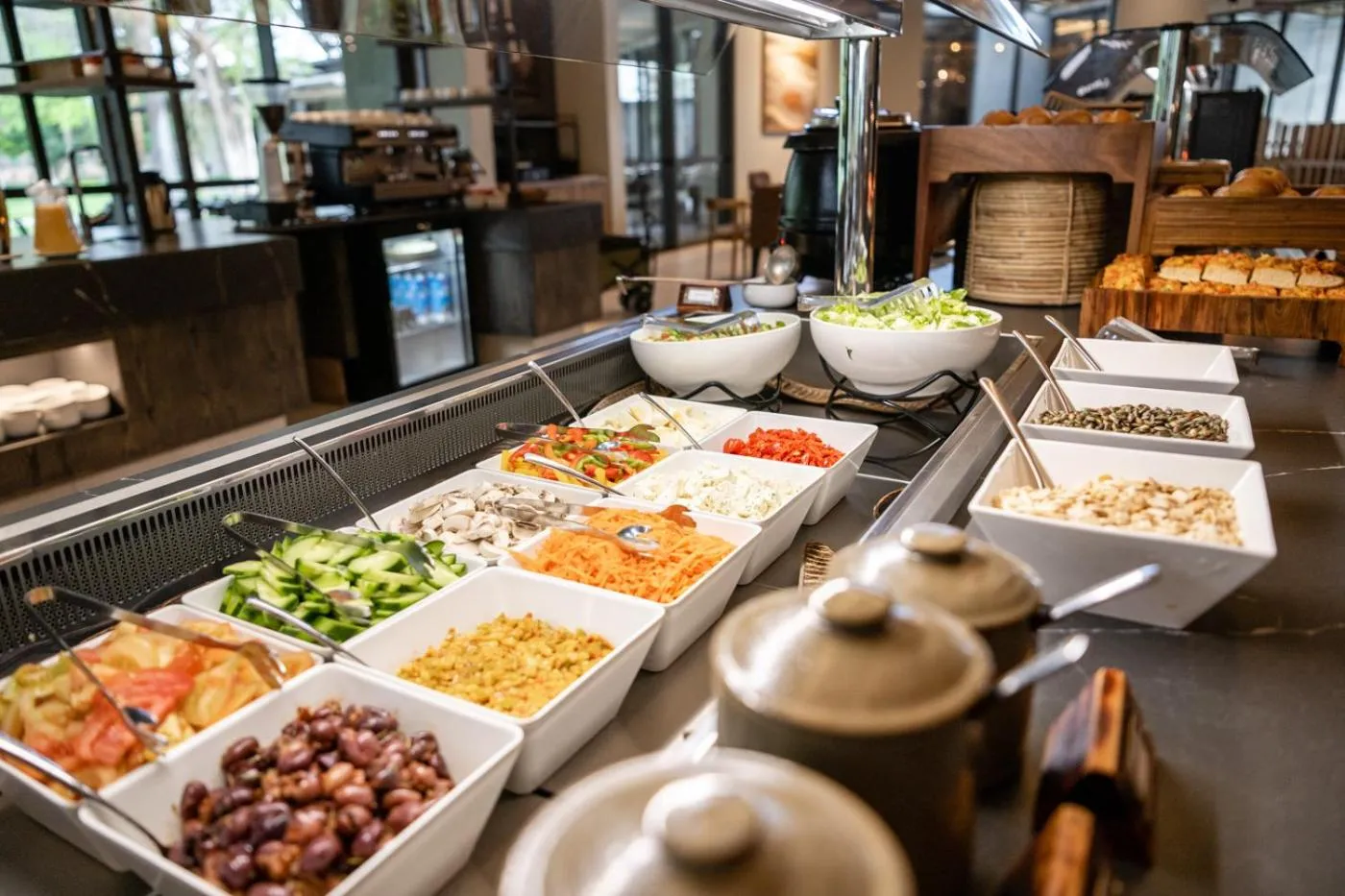 Restaurant/places to eat in Mokuti Etosha