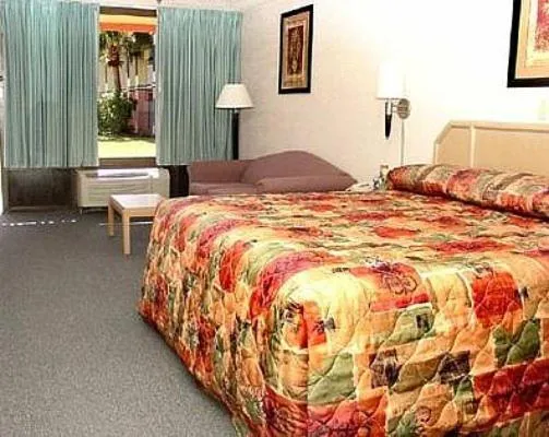 Rodeway Inn